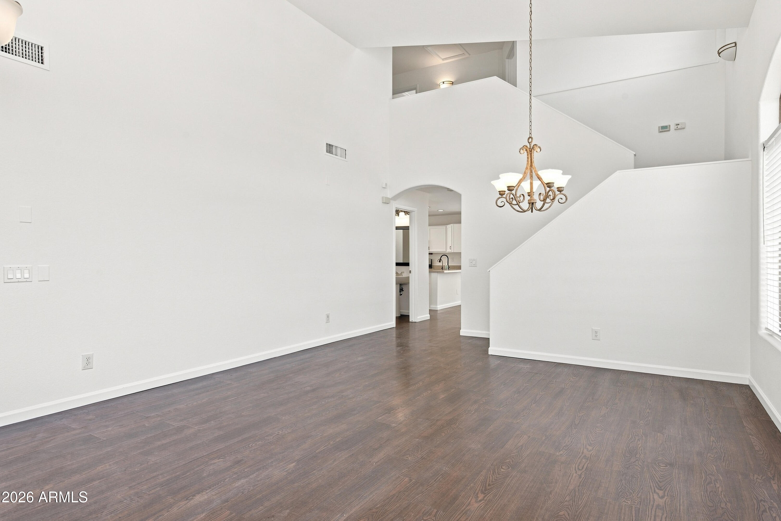 2533 W Big Oak Street