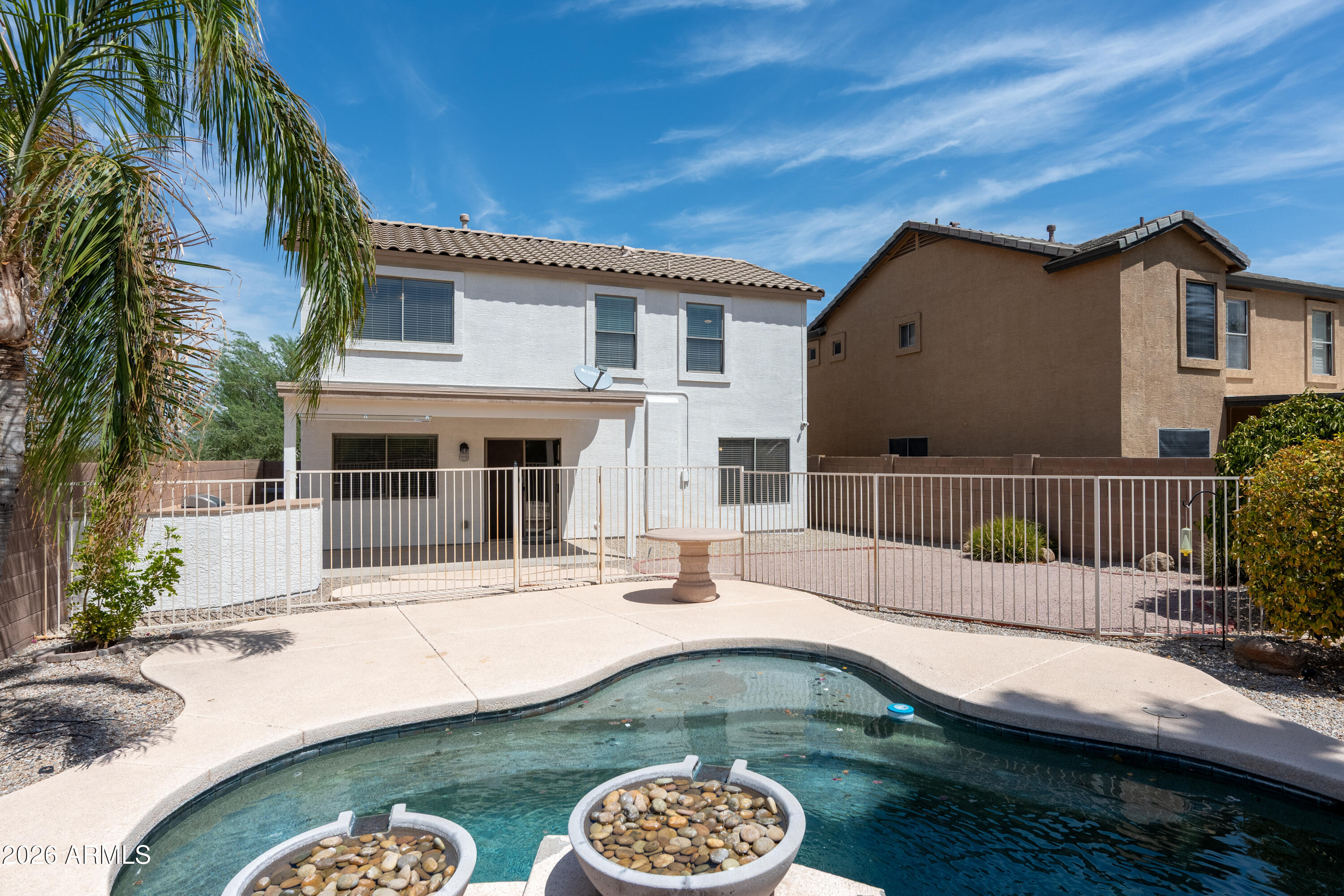 2533 W Big Oak Street