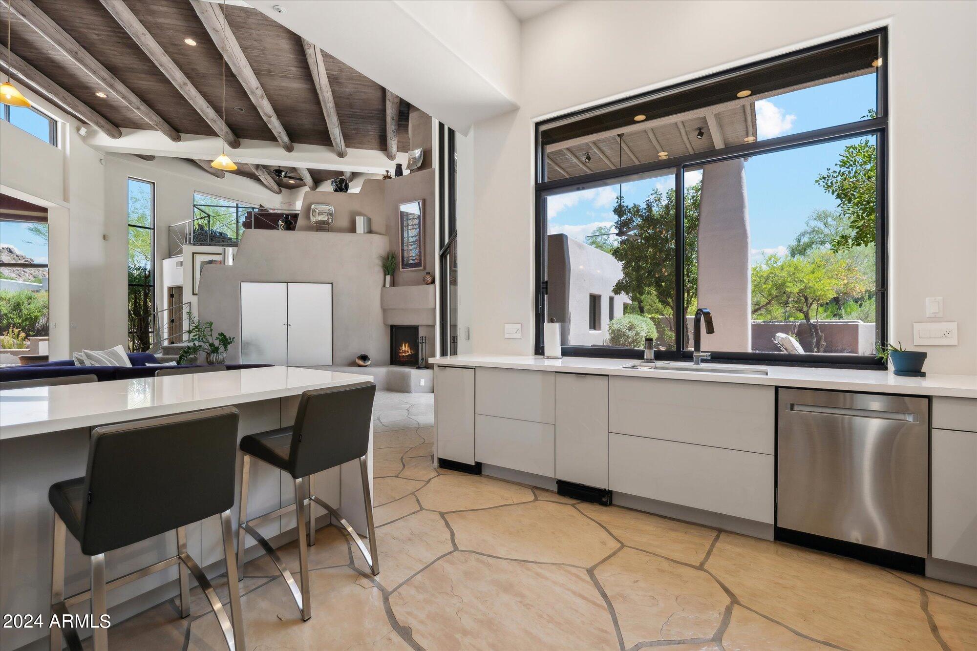 10040 E HAPPY VALLEY Road 243