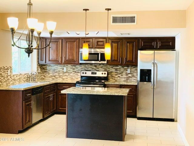 8832 E Lupine Avenue