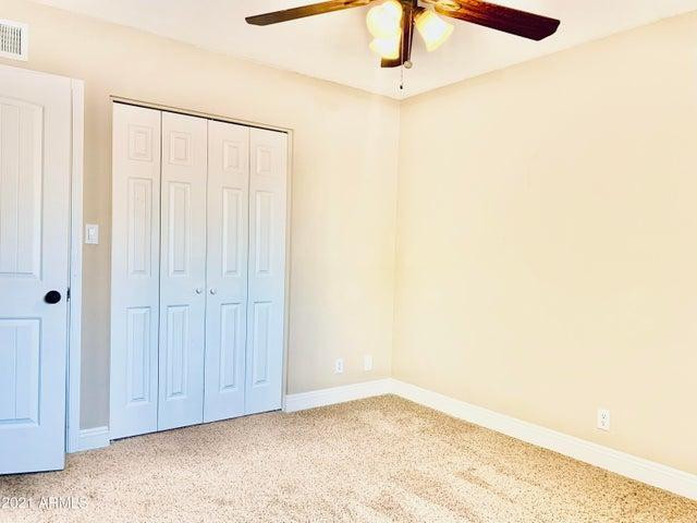 8832 E Lupine Avenue