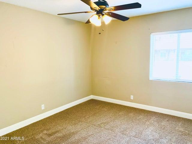 8832 E Lupine Avenue