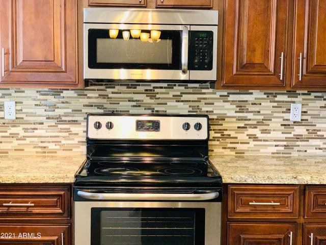 8832 E Lupine Avenue