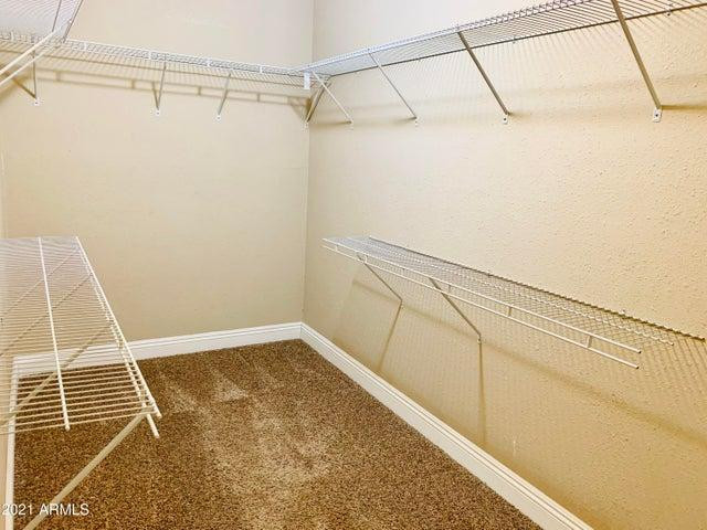 8832 E Lupine Avenue