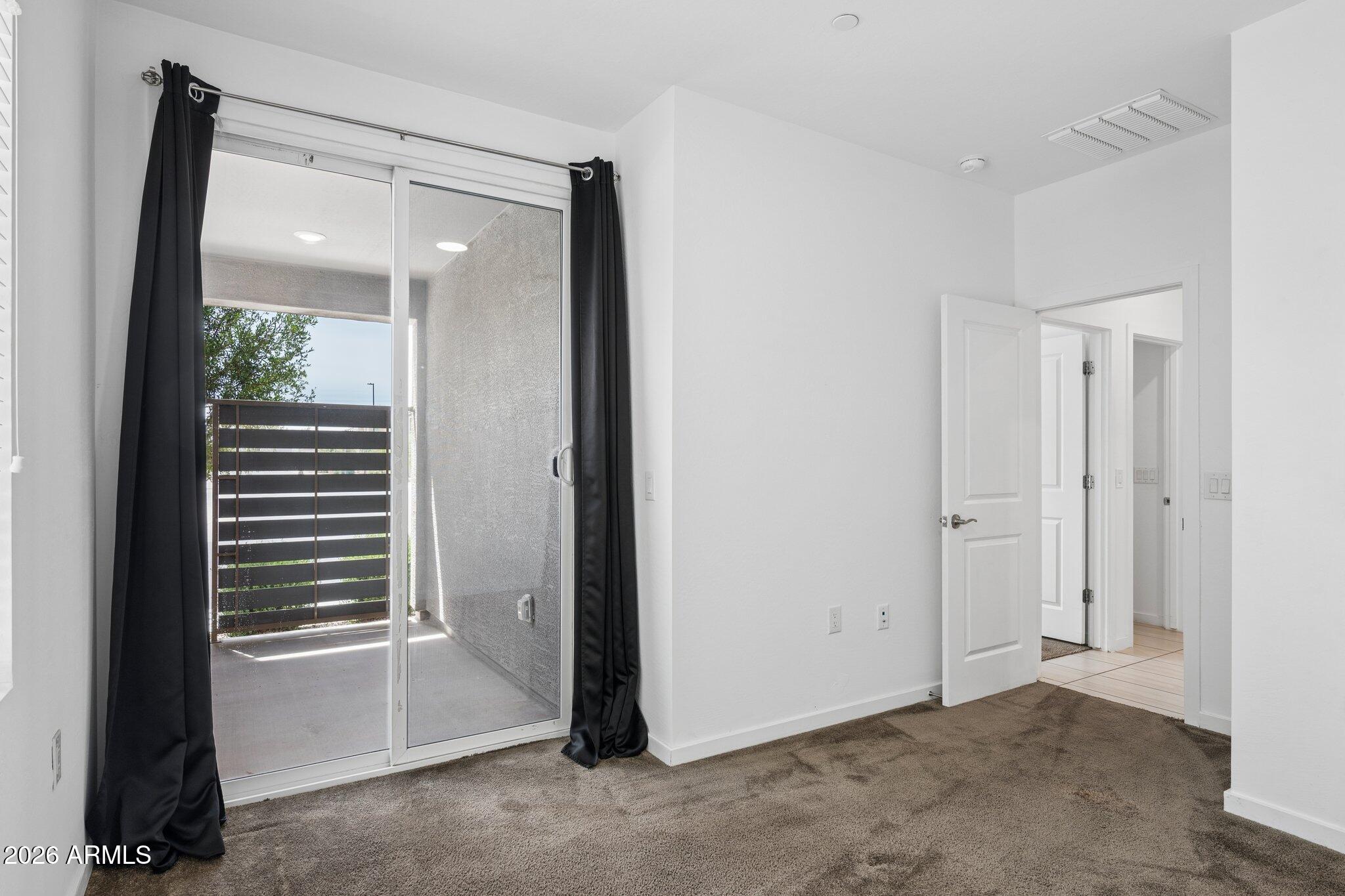 760 E Doral Avenue 101
