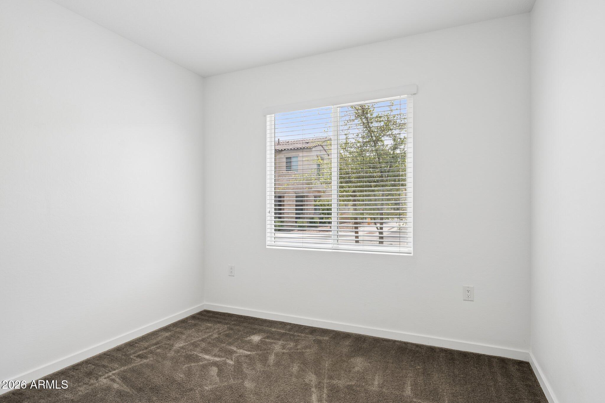 760 E Doral Avenue 101