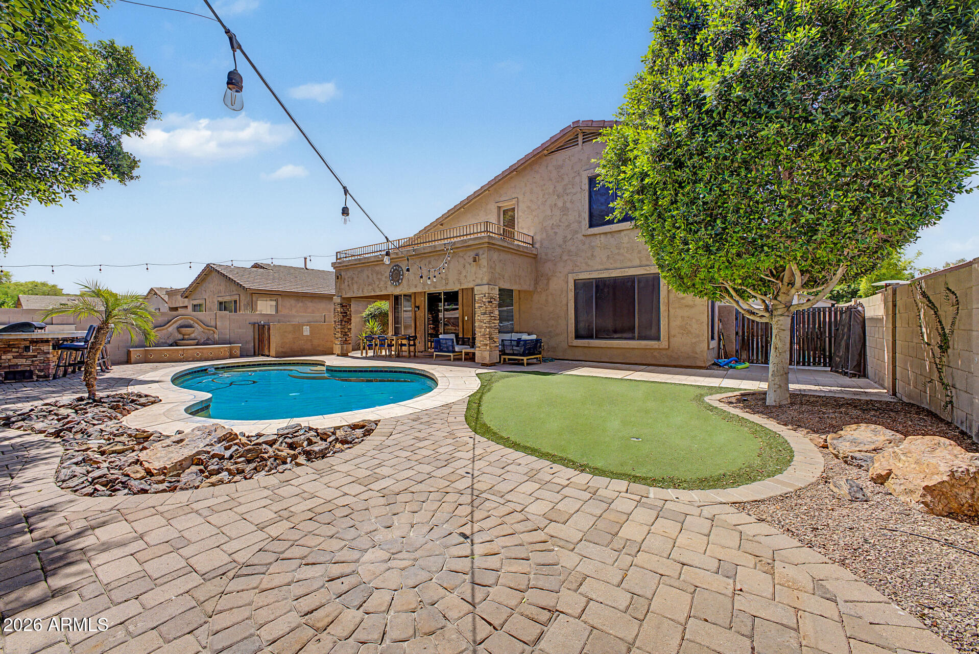 6140 W ORAIBI Drive