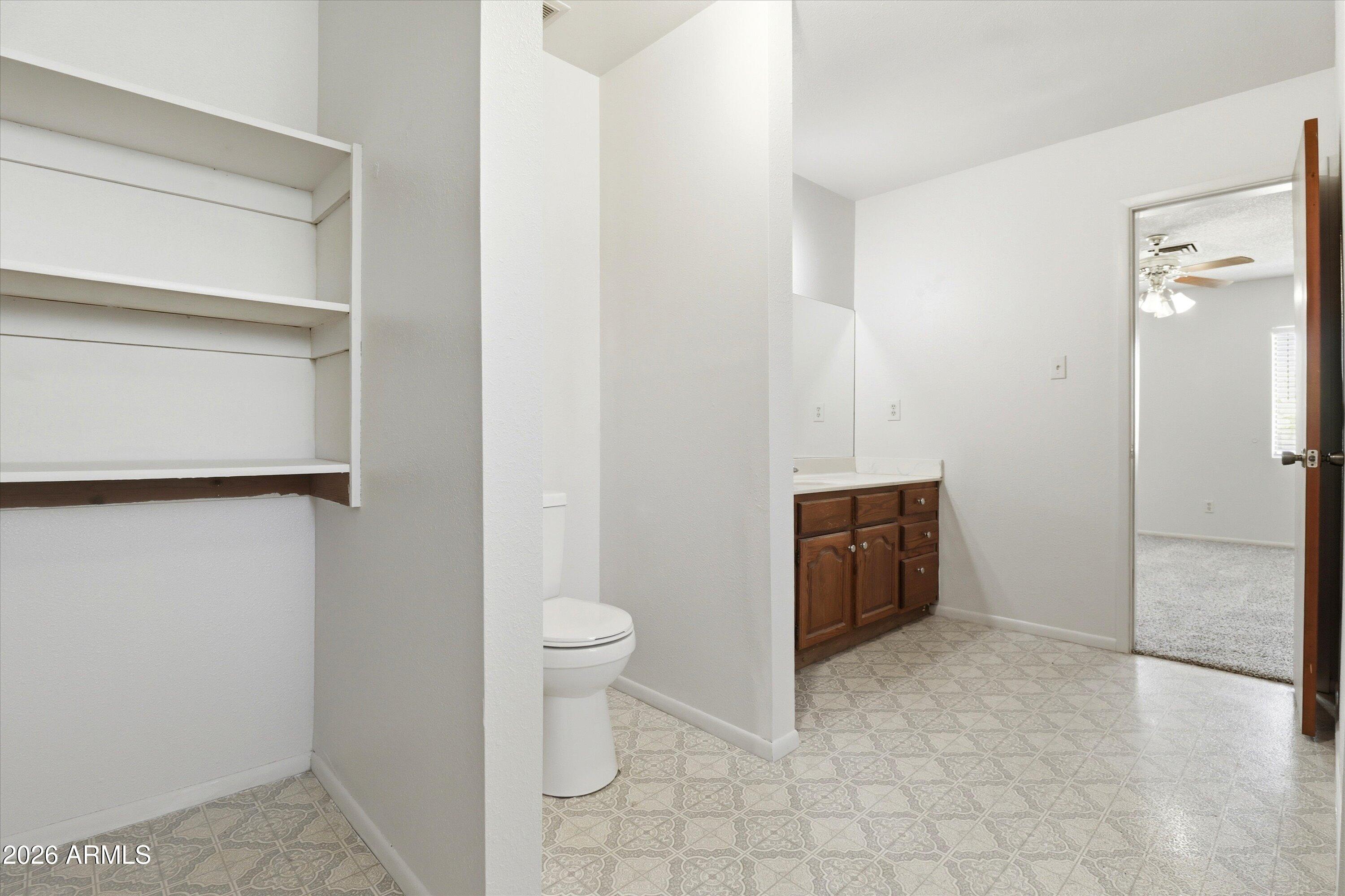 16205 E FAIRVIEW Street -