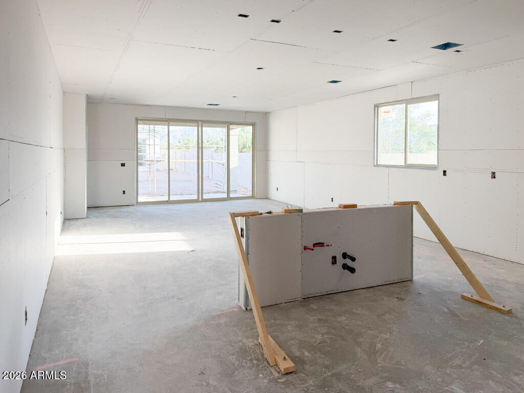 5633 W PIEDMONT Road