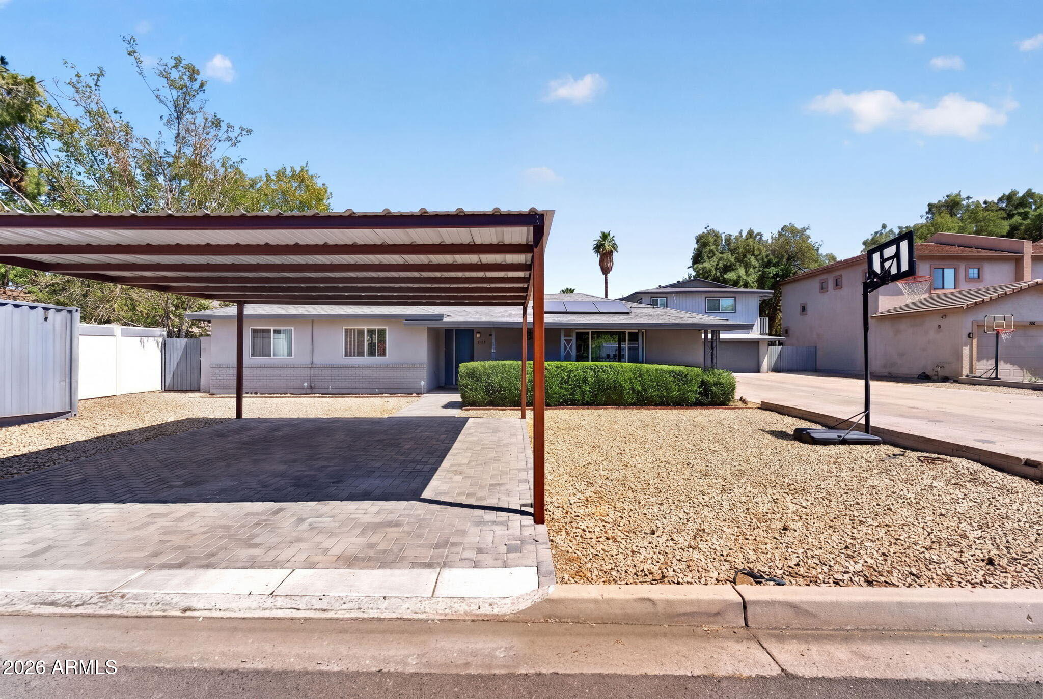 2221 N 27TH Street