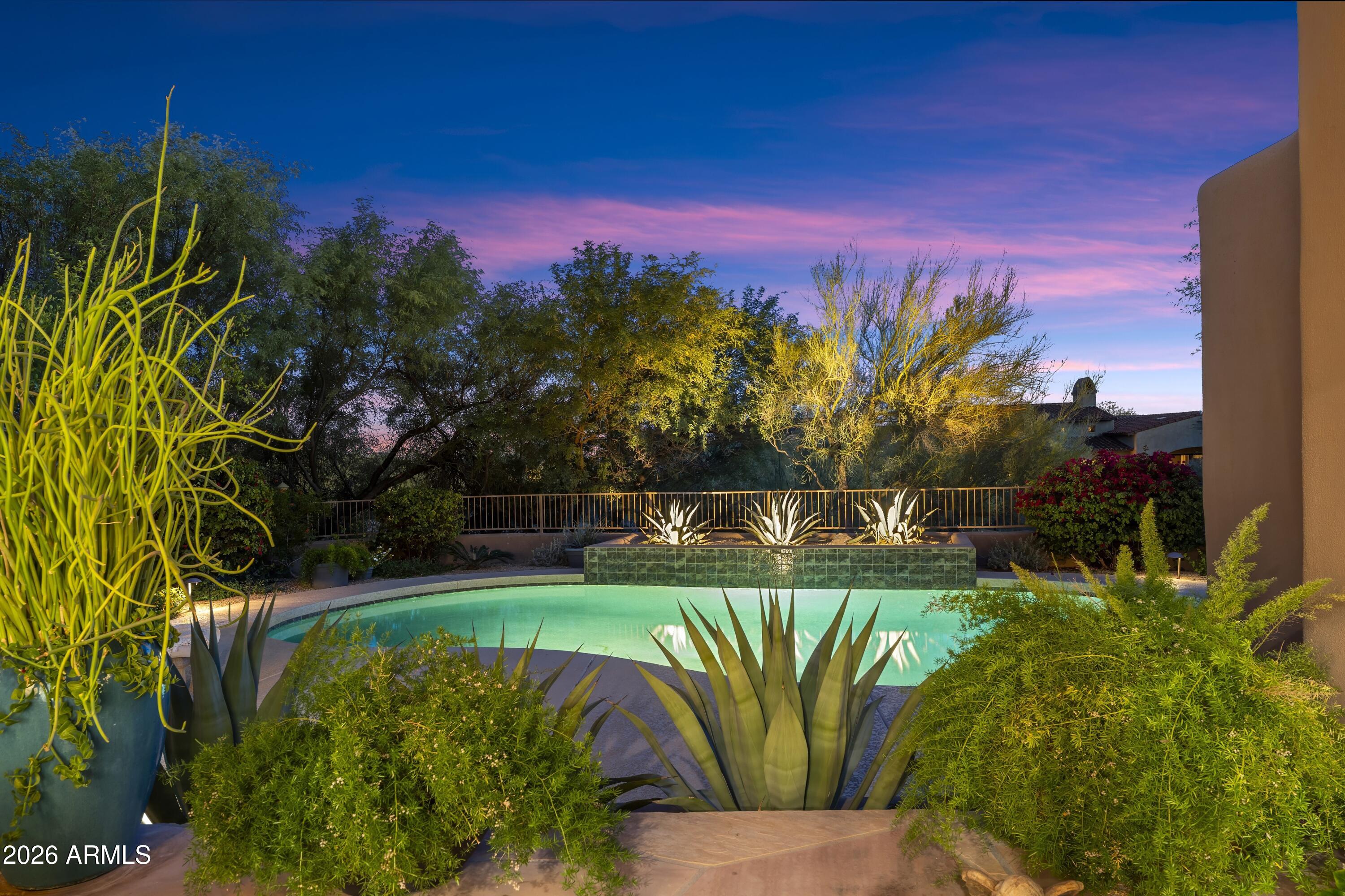 10046 E HIDDEN VALLEY Road