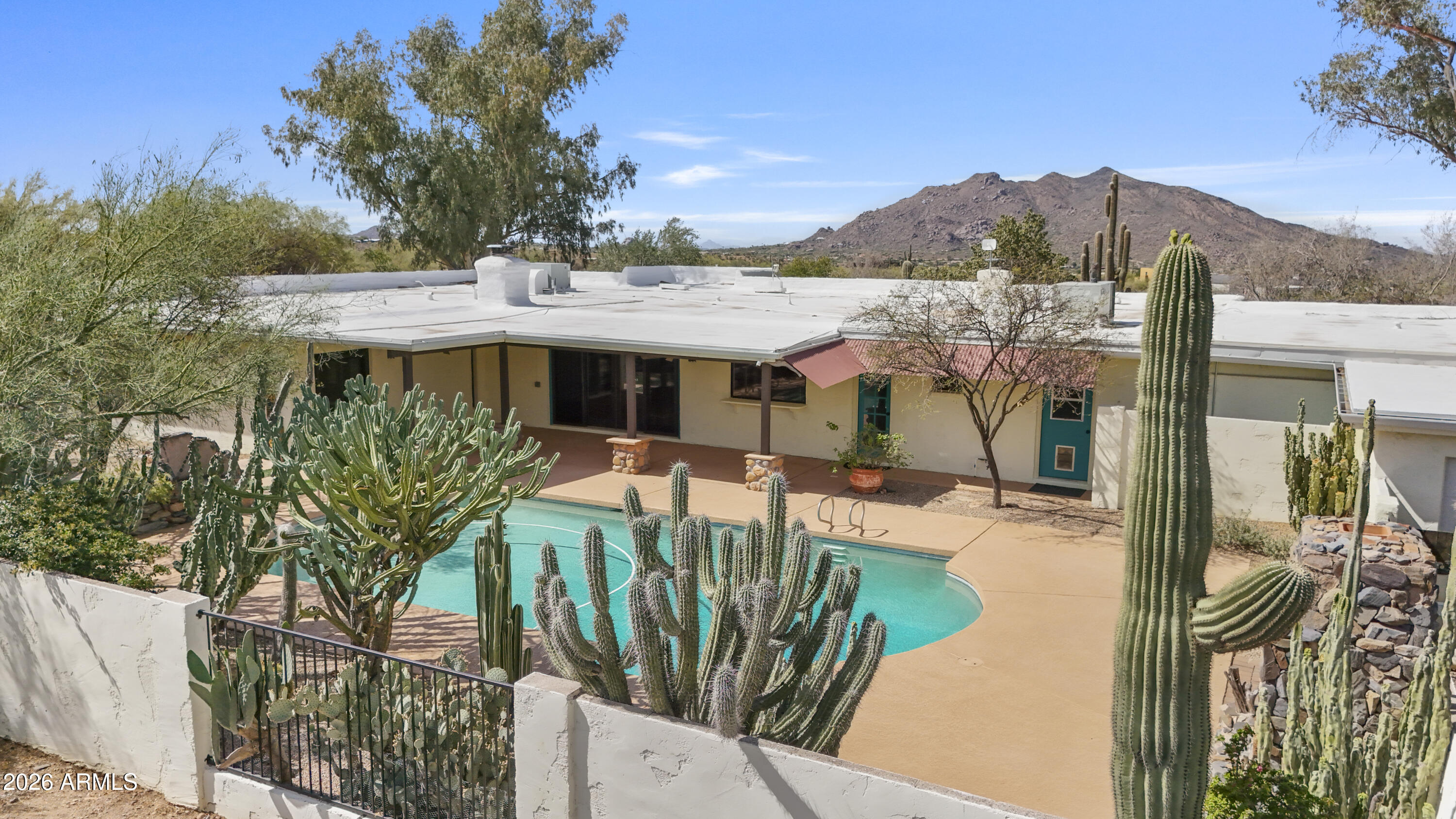 7710 E ARROYO Road