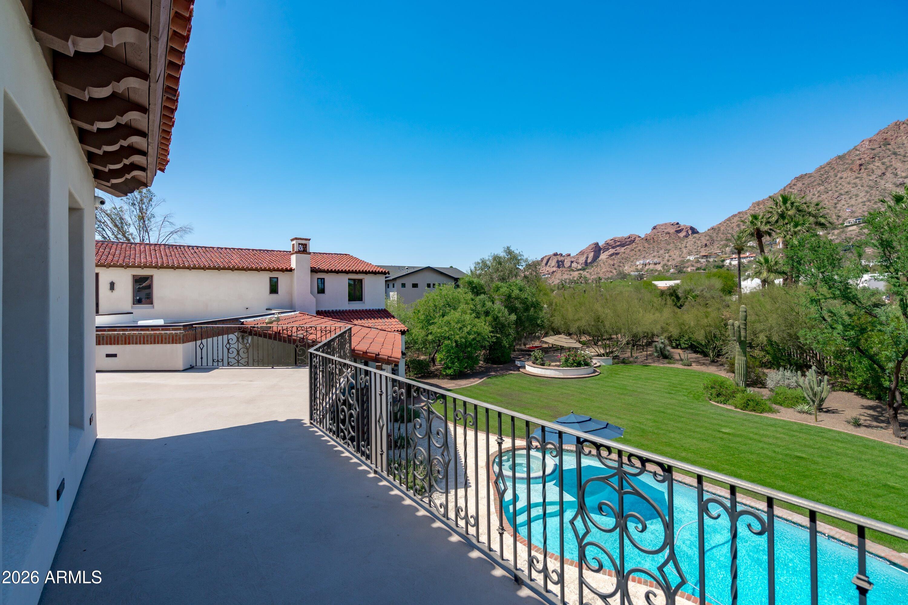 5434 E CAMELHILL Road