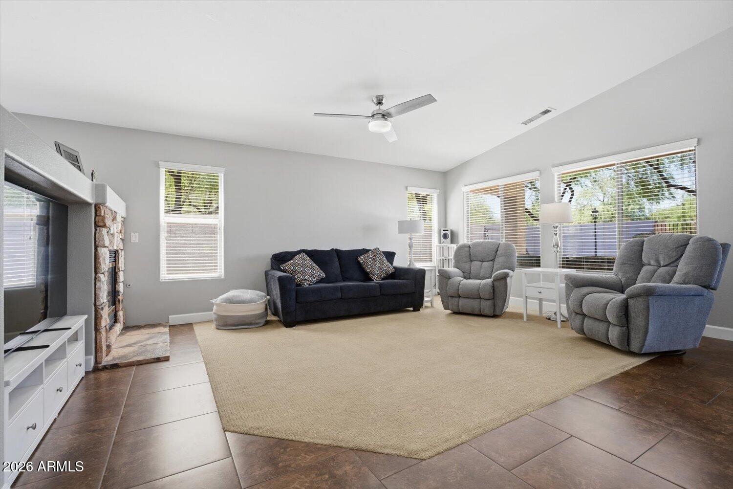 4230 E SIDEWINDER Court