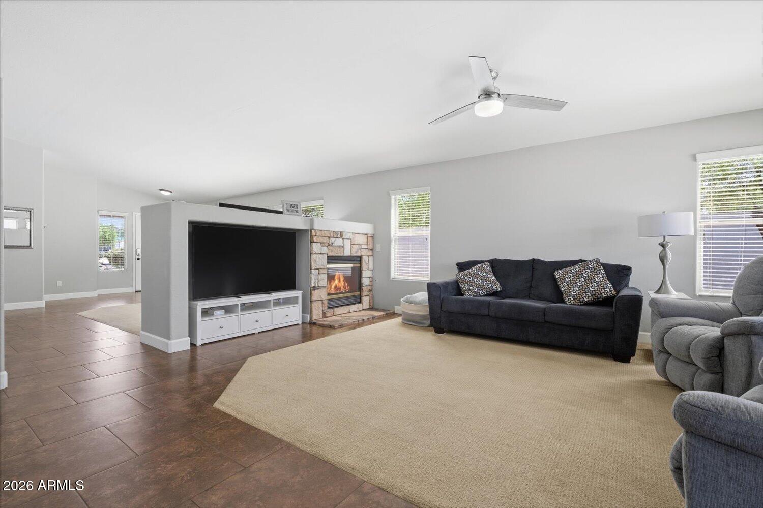 4230 E SIDEWINDER Court