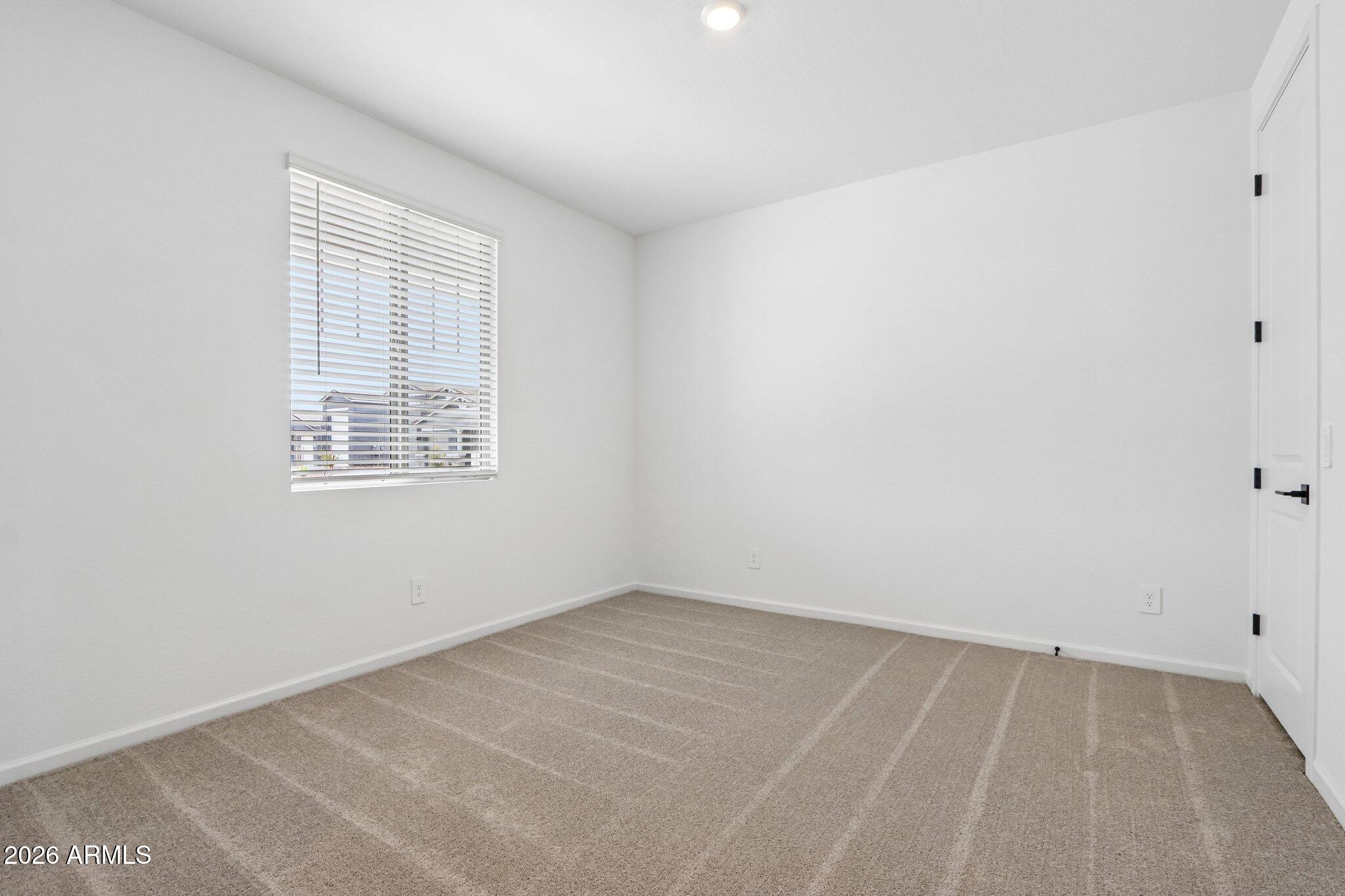 15603 W ONYX Avenue