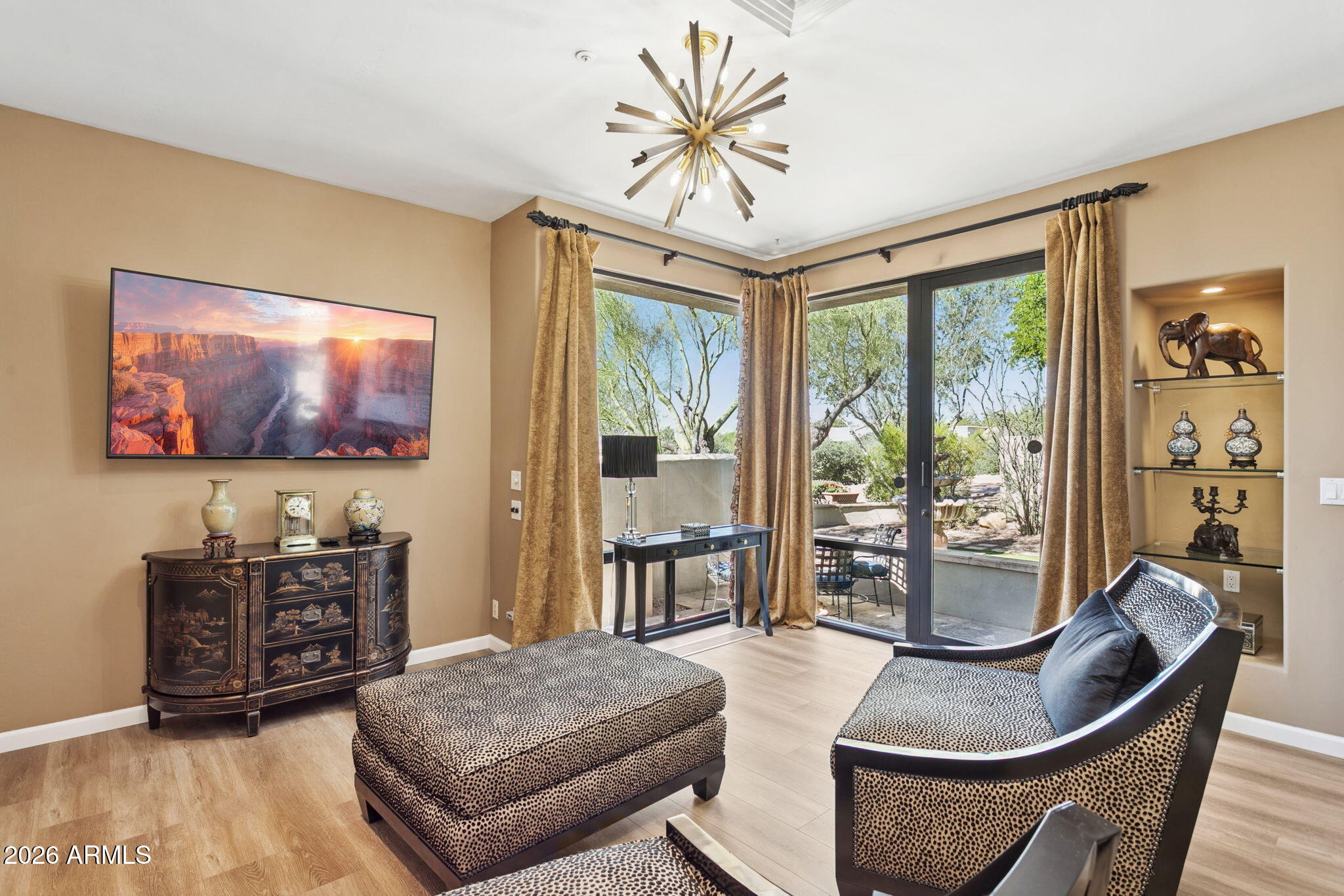 9350 E VIA DEL SOL Drive