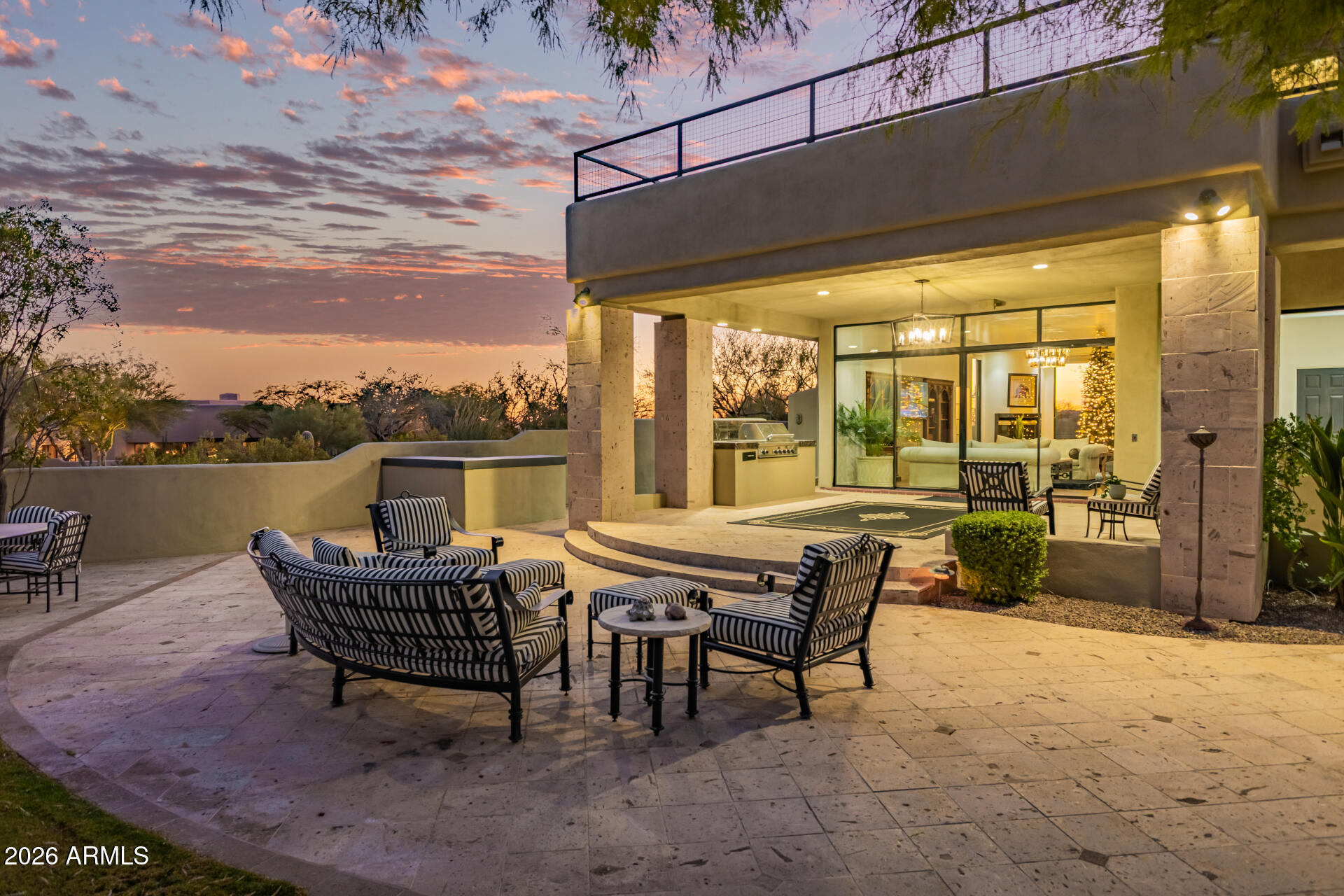 9350 E VIA DEL SOL Drive