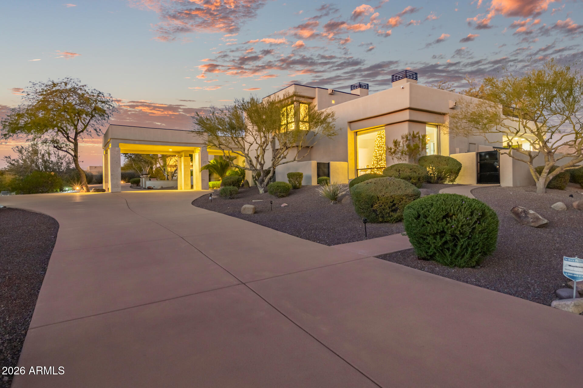 9350 E VIA DEL SOL Drive