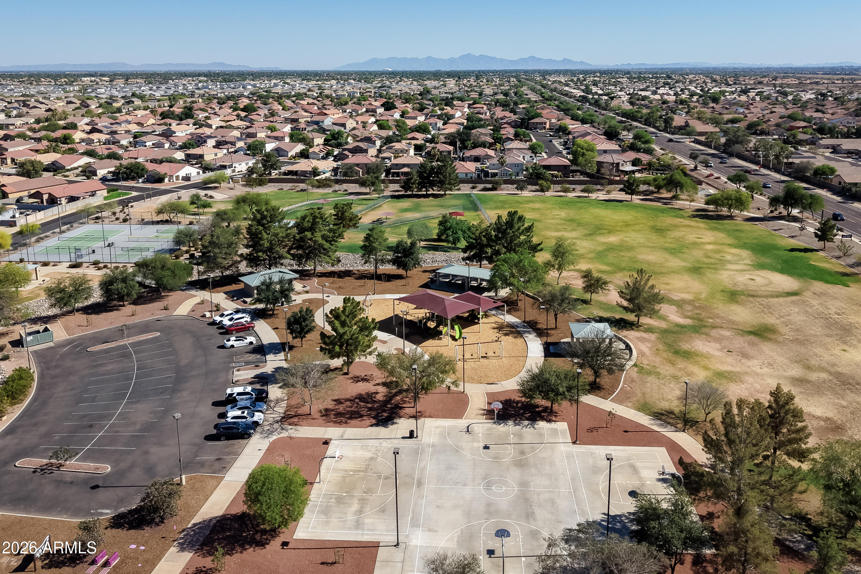 10610 W COUNTRY CLUB Trail