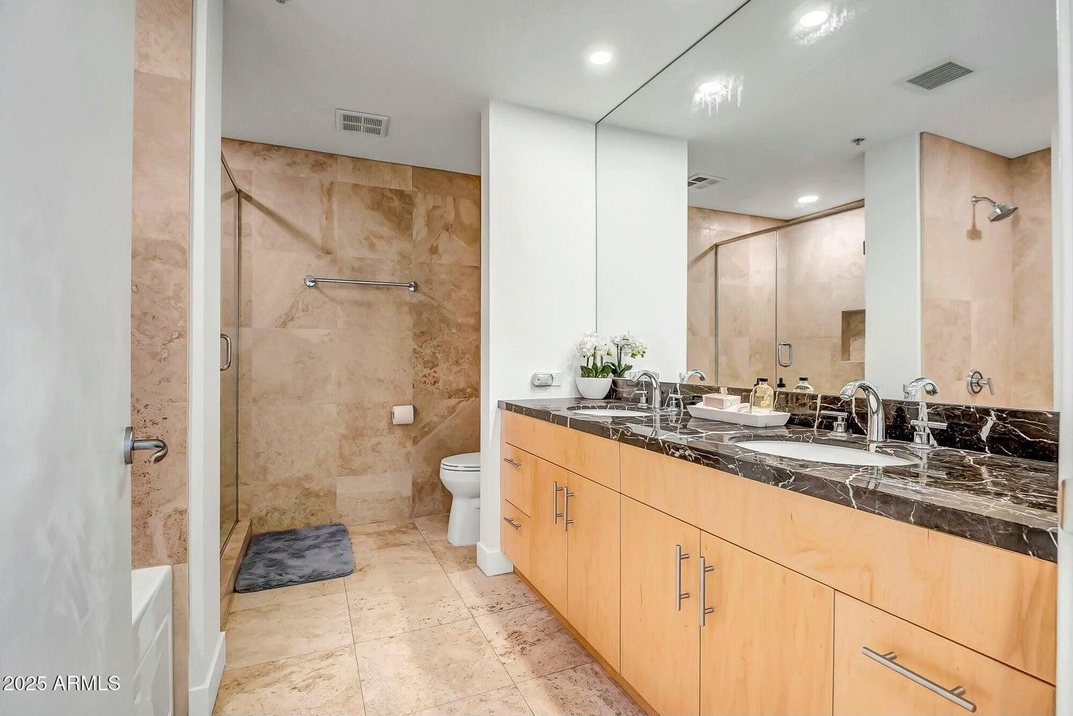 7121 E Rancho Vista Drive Unit 5011
