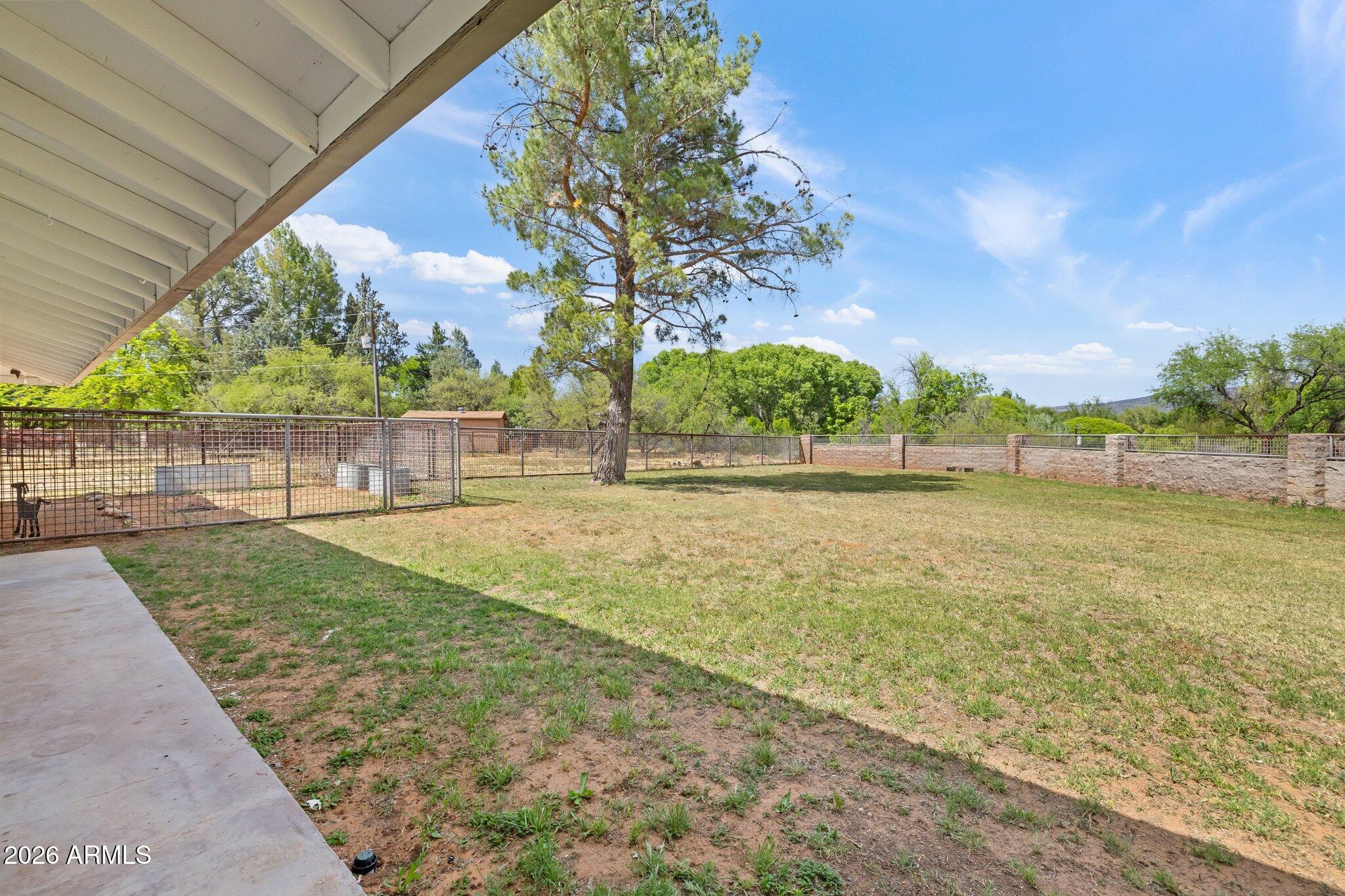 1440 S Loy Road