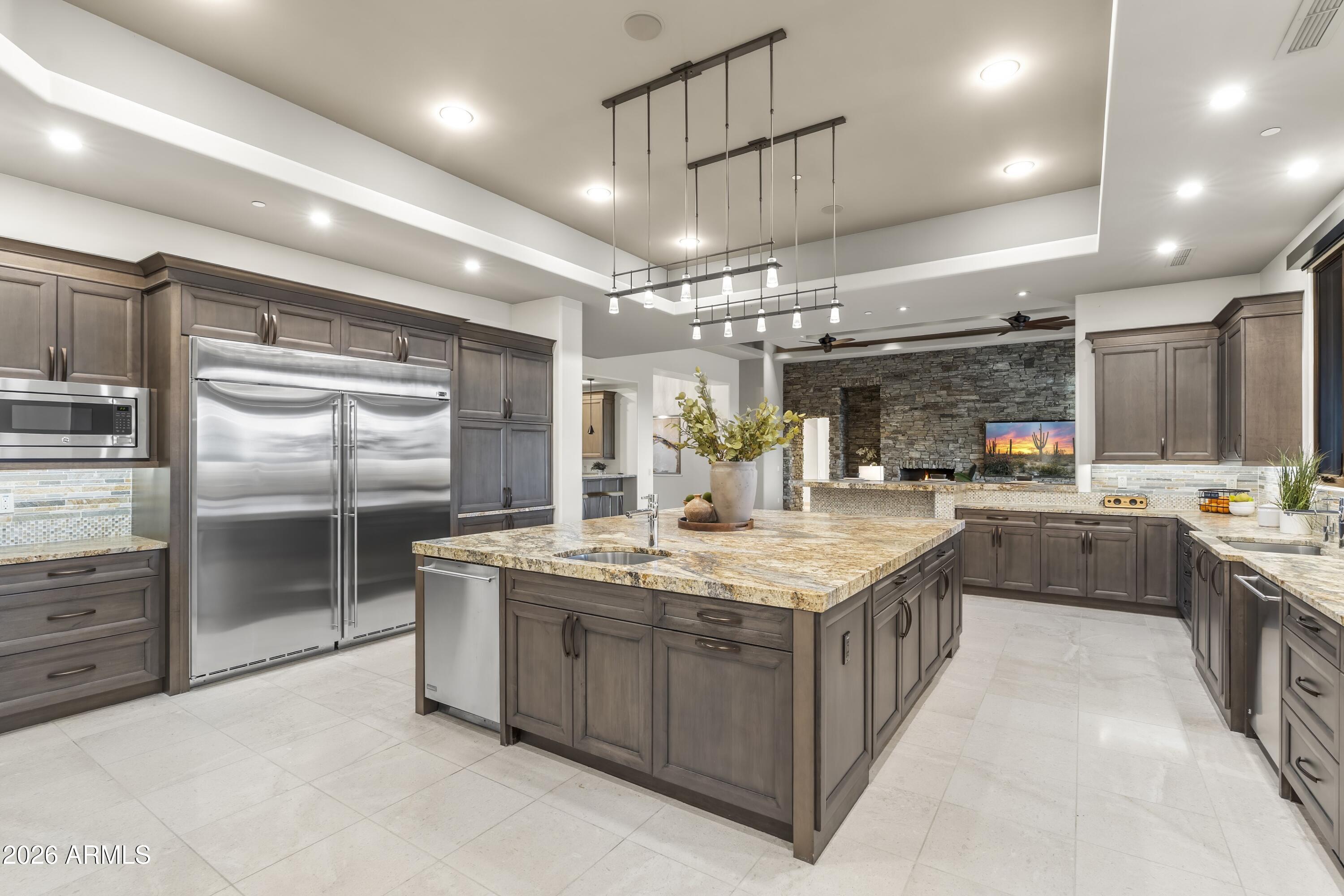 10205 E HAPPY VALLEY Road