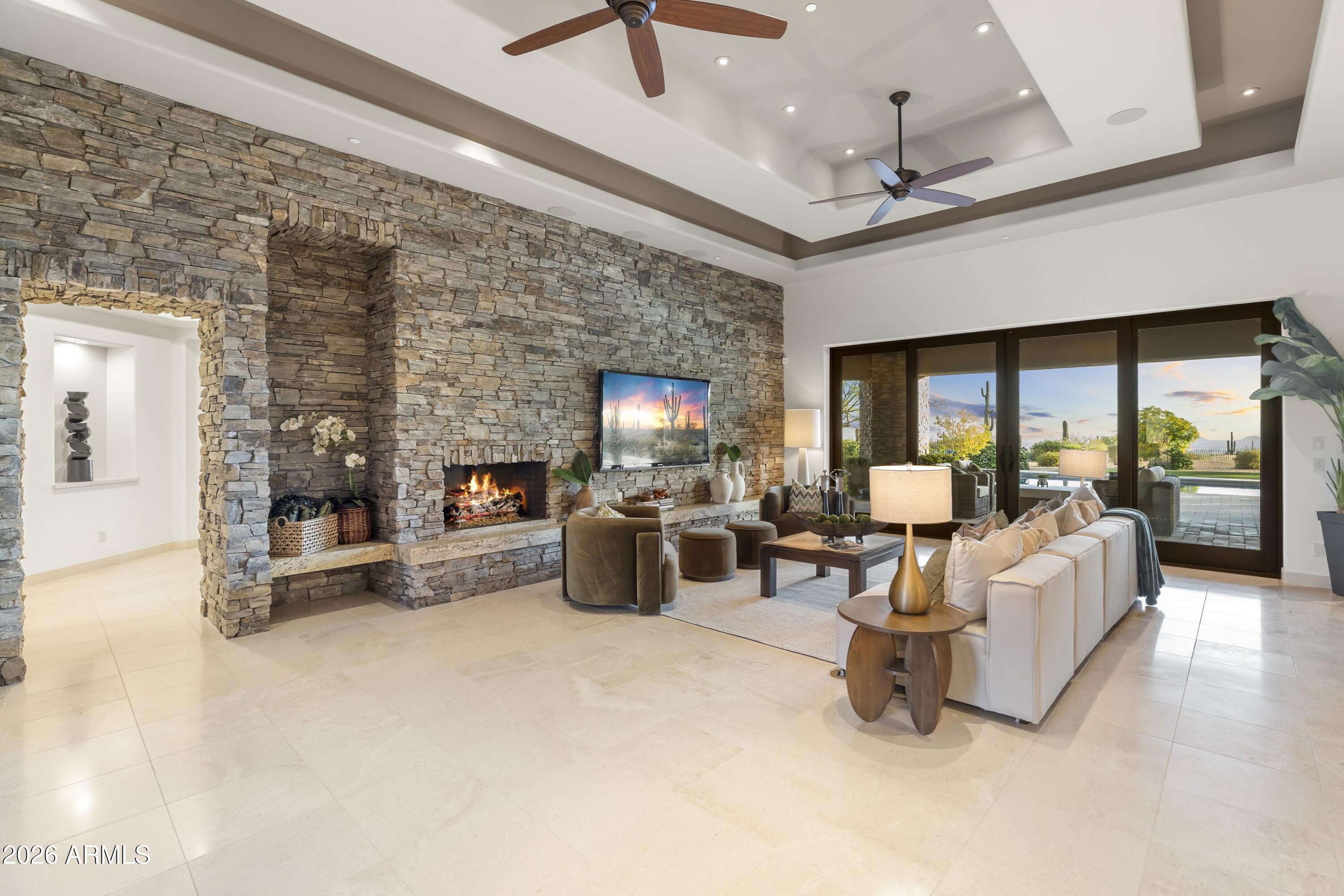 10205 E HAPPY VALLEY Road