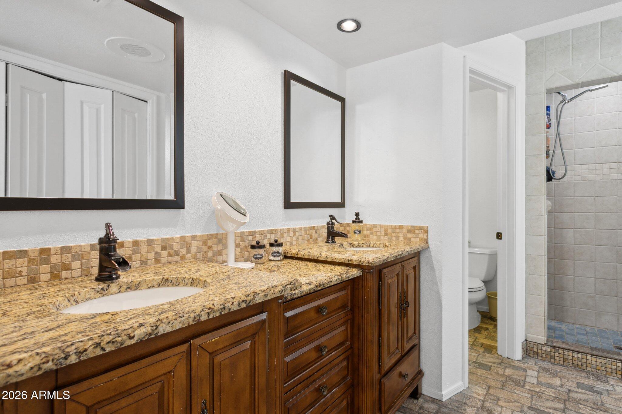 1255 W SEA SHELL Drive