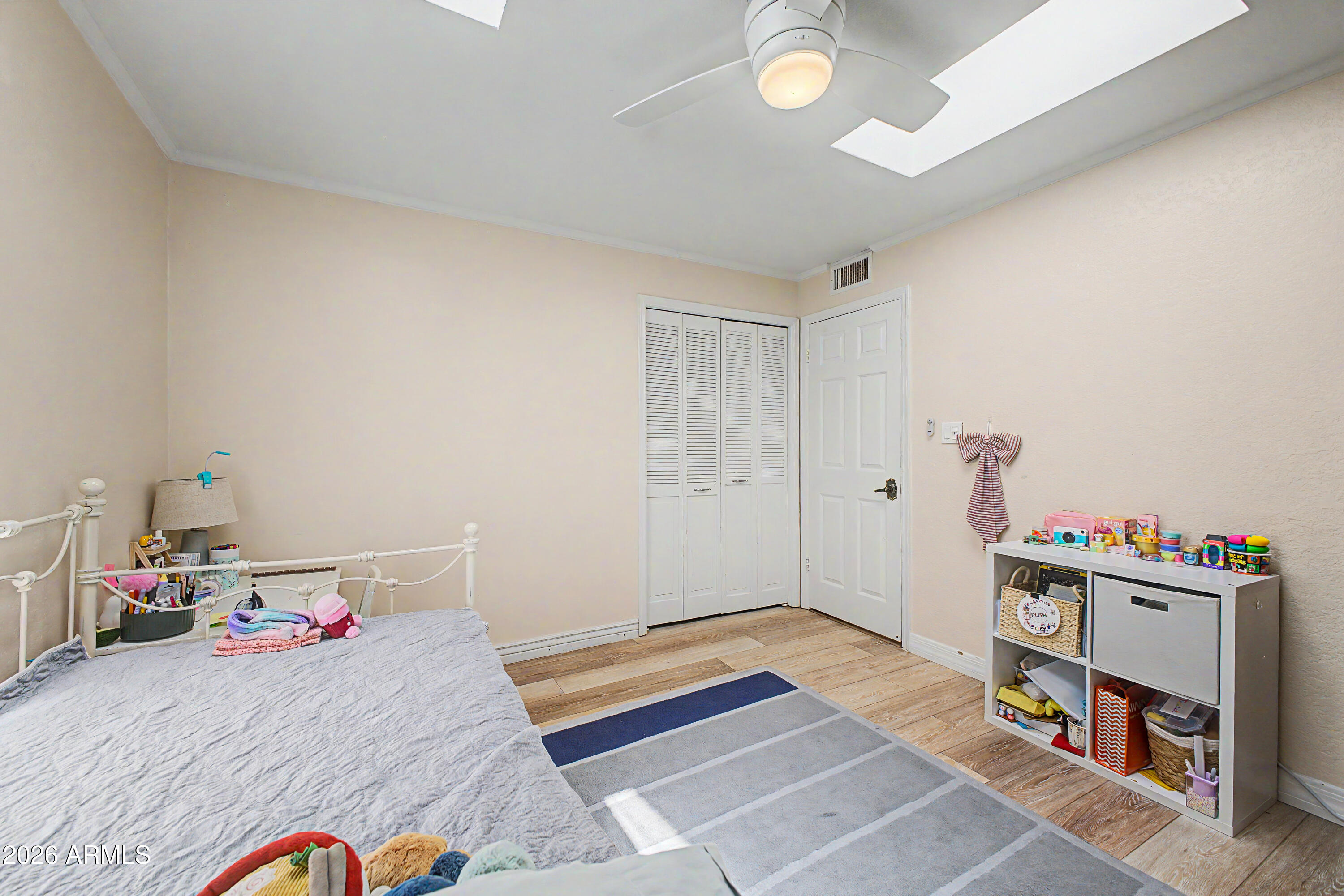 3800 E LINCOLN Drive 45