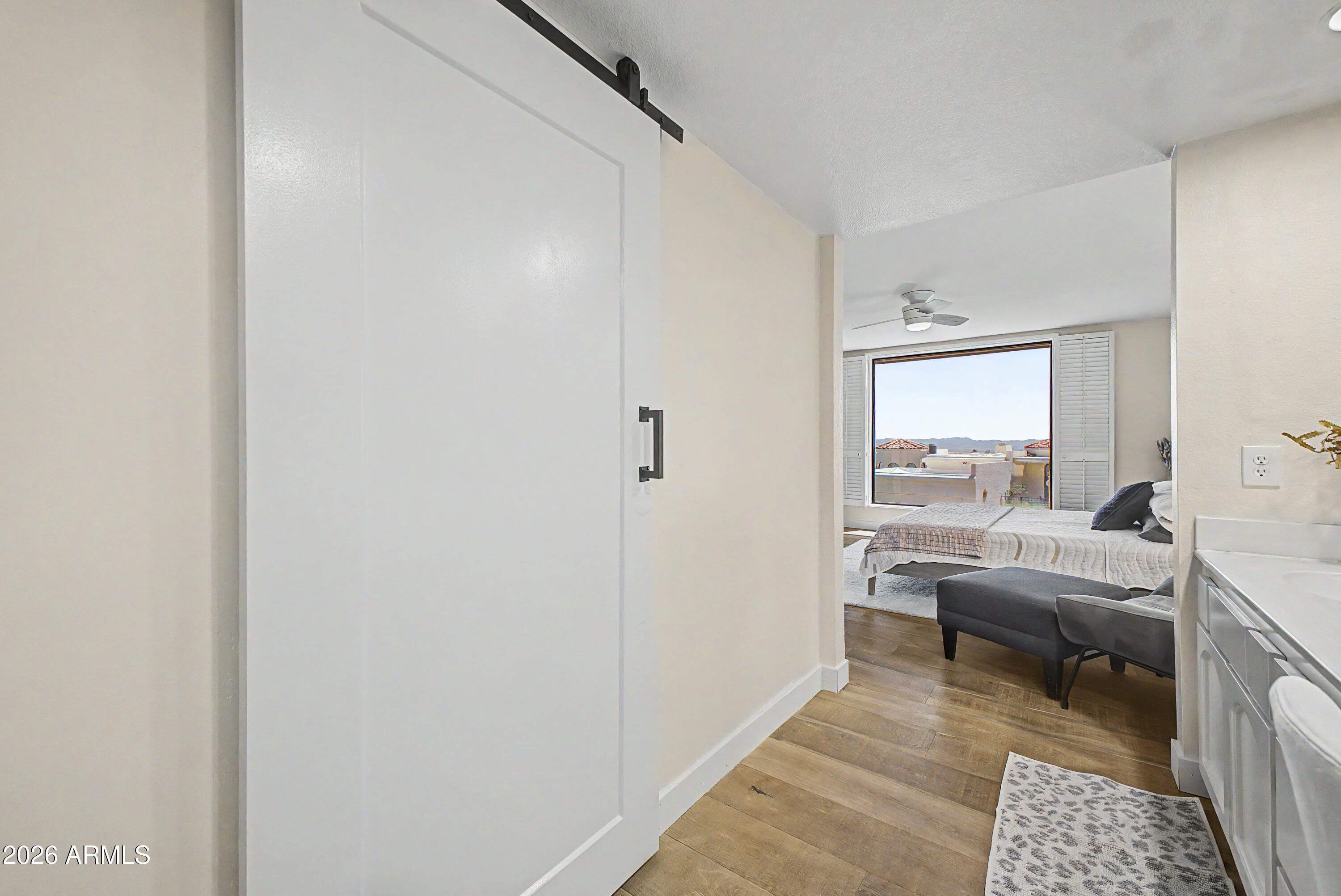 3800 E LINCOLN Drive 45
