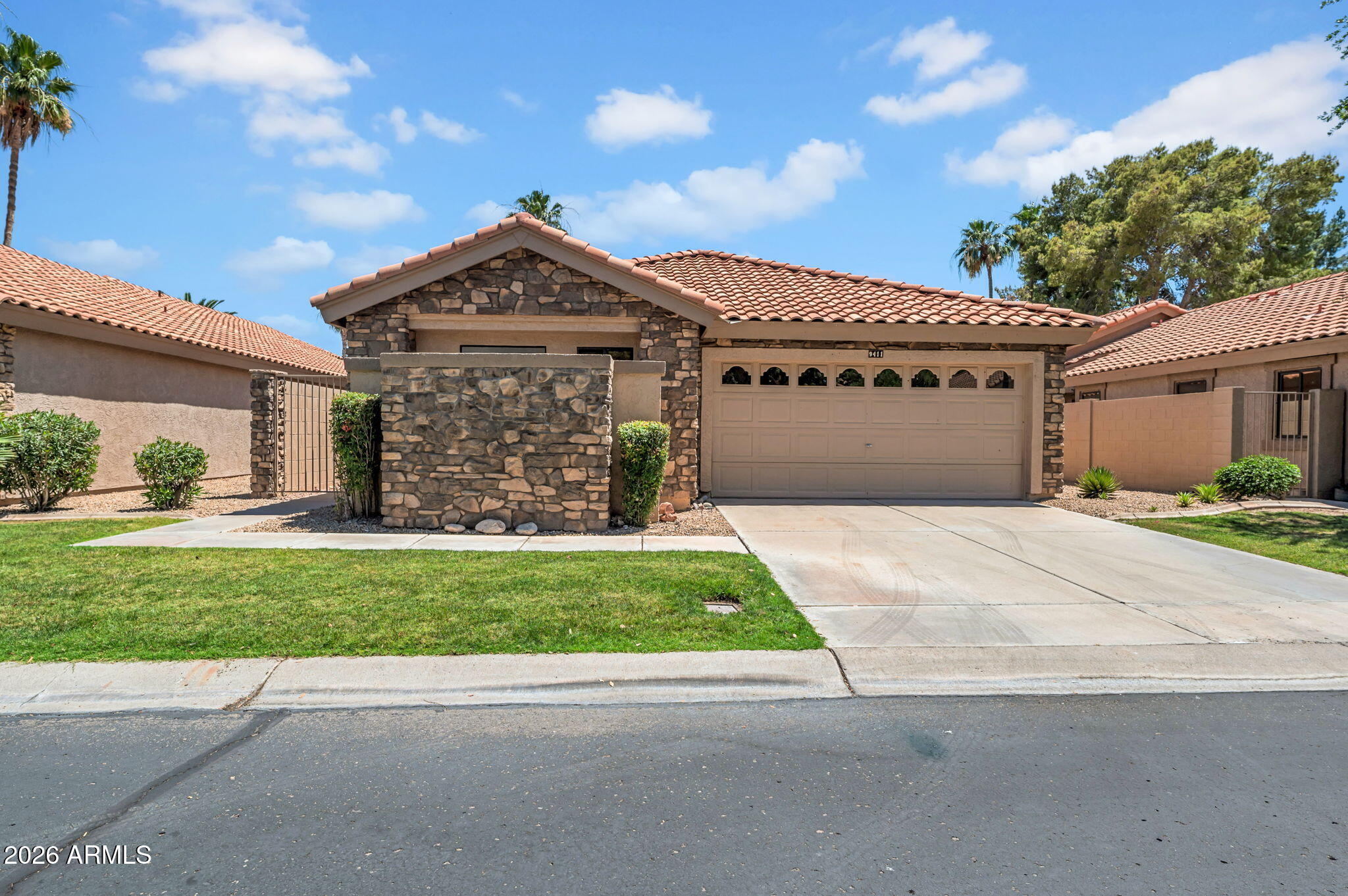 9411 W Kerry Lane