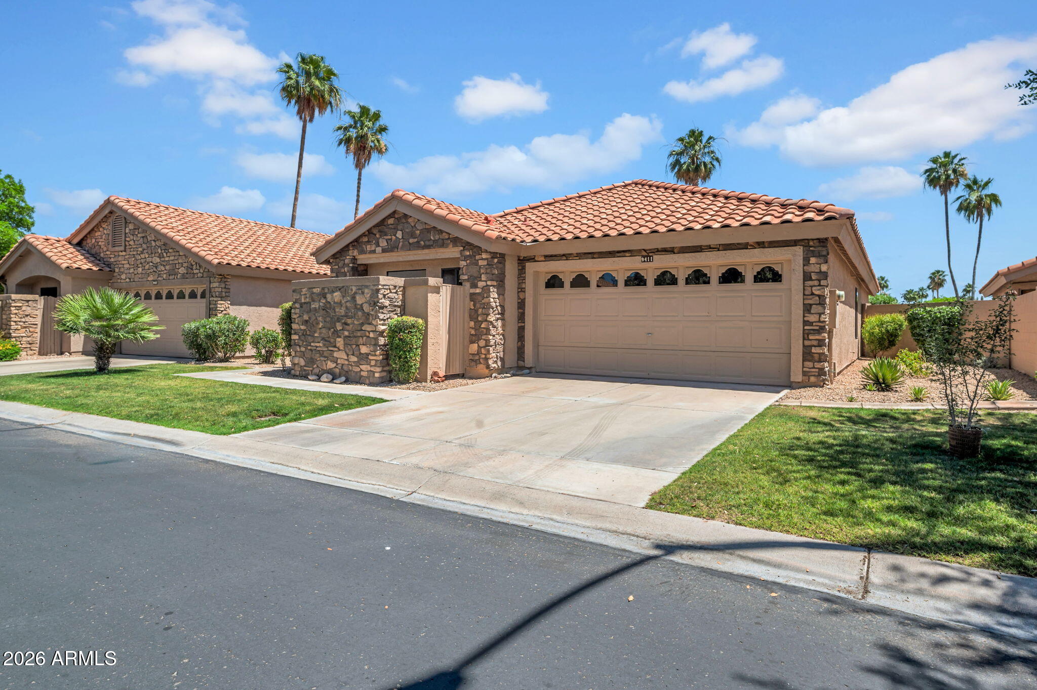 9411 W Kerry Lane