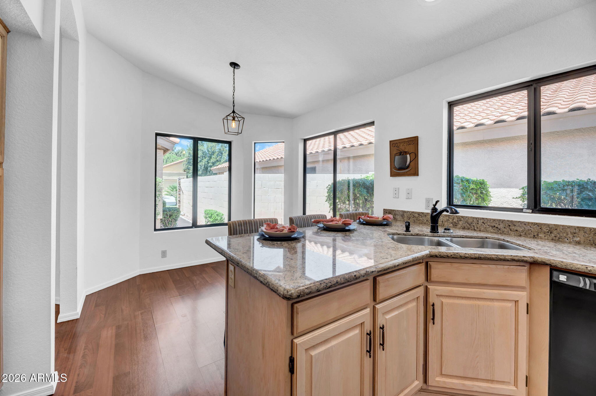 9411 W Kerry Lane
