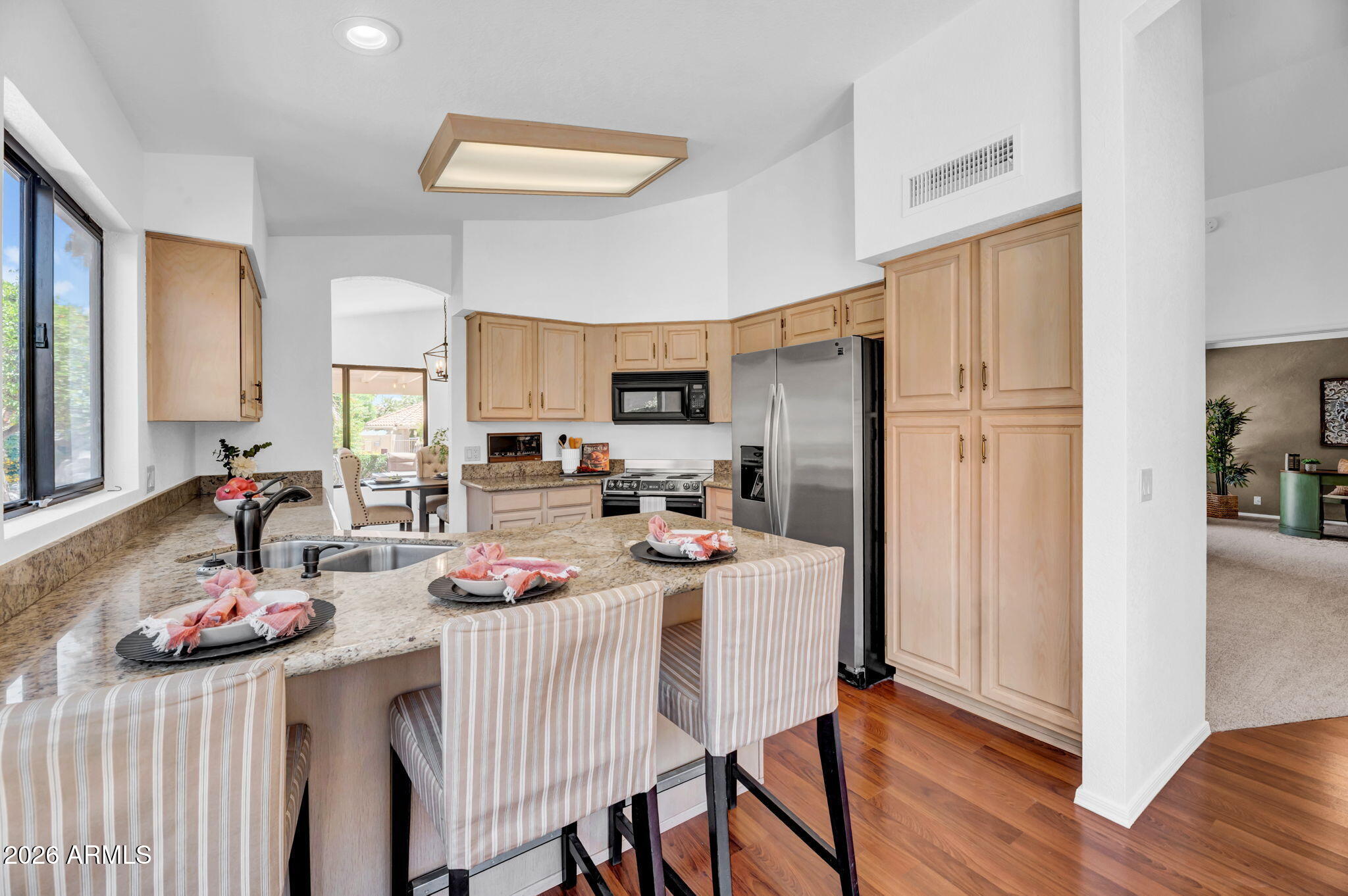 9411 W Kerry Lane