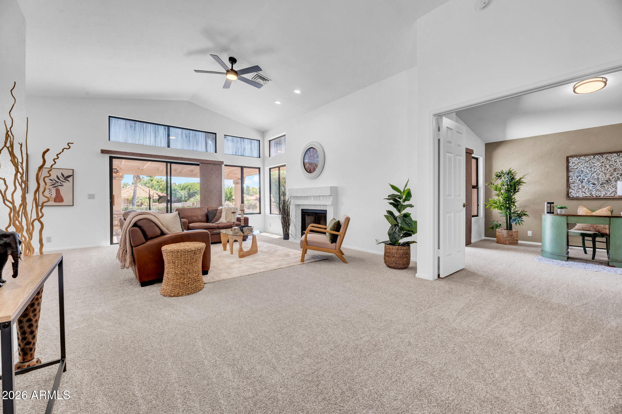 9411 W Kerry Lane