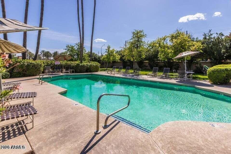 7230 E ARLINGTON Road