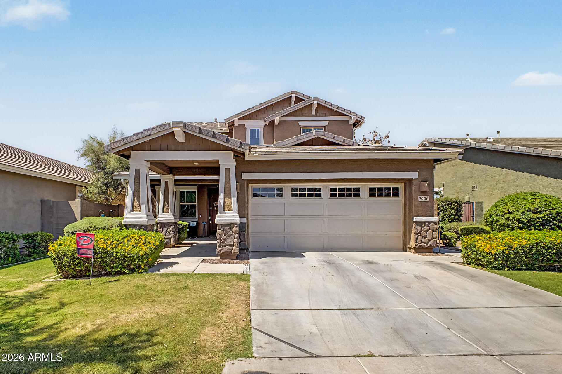 7406 E OLLA Avenue