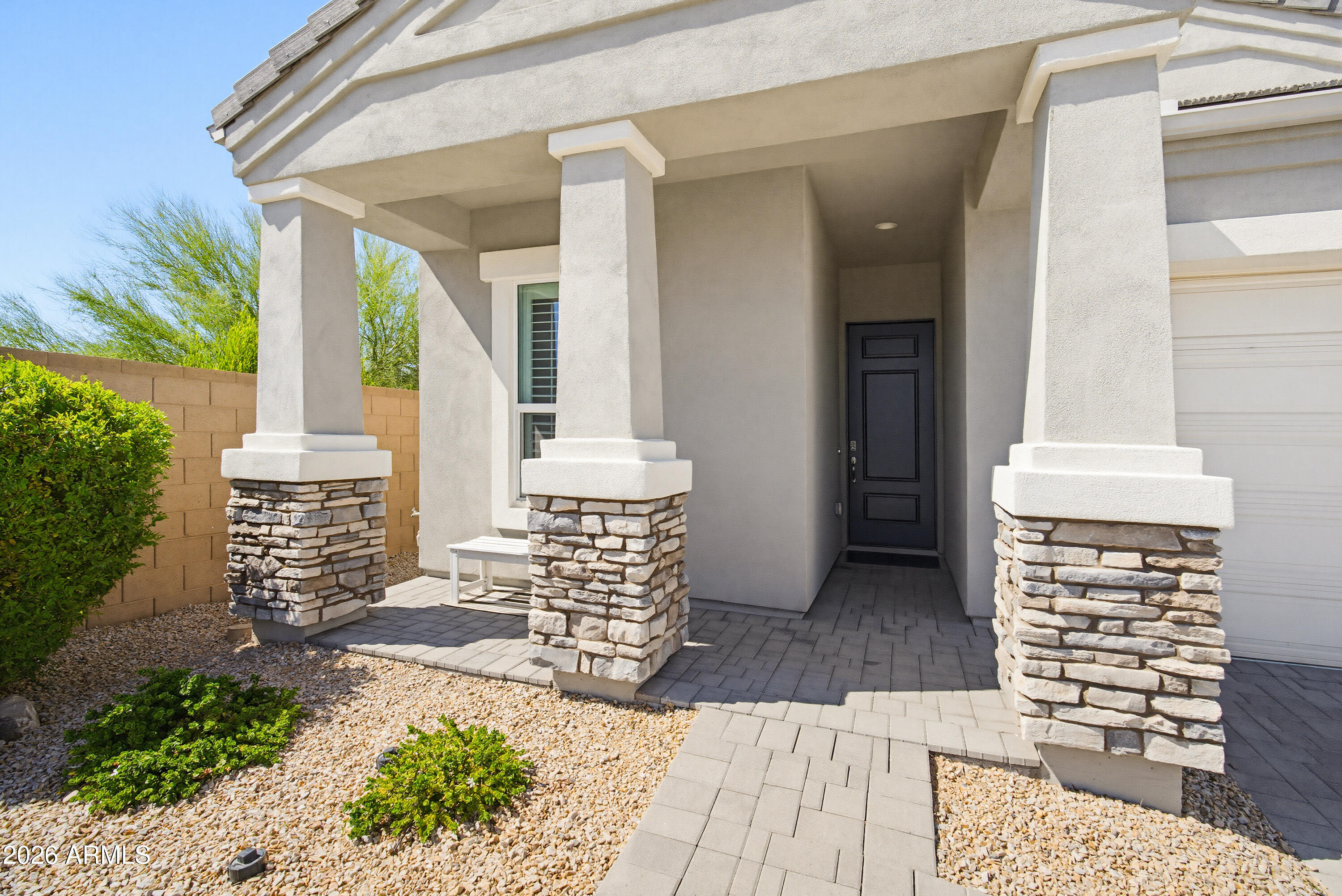 2120 E PARK VIEW Lane