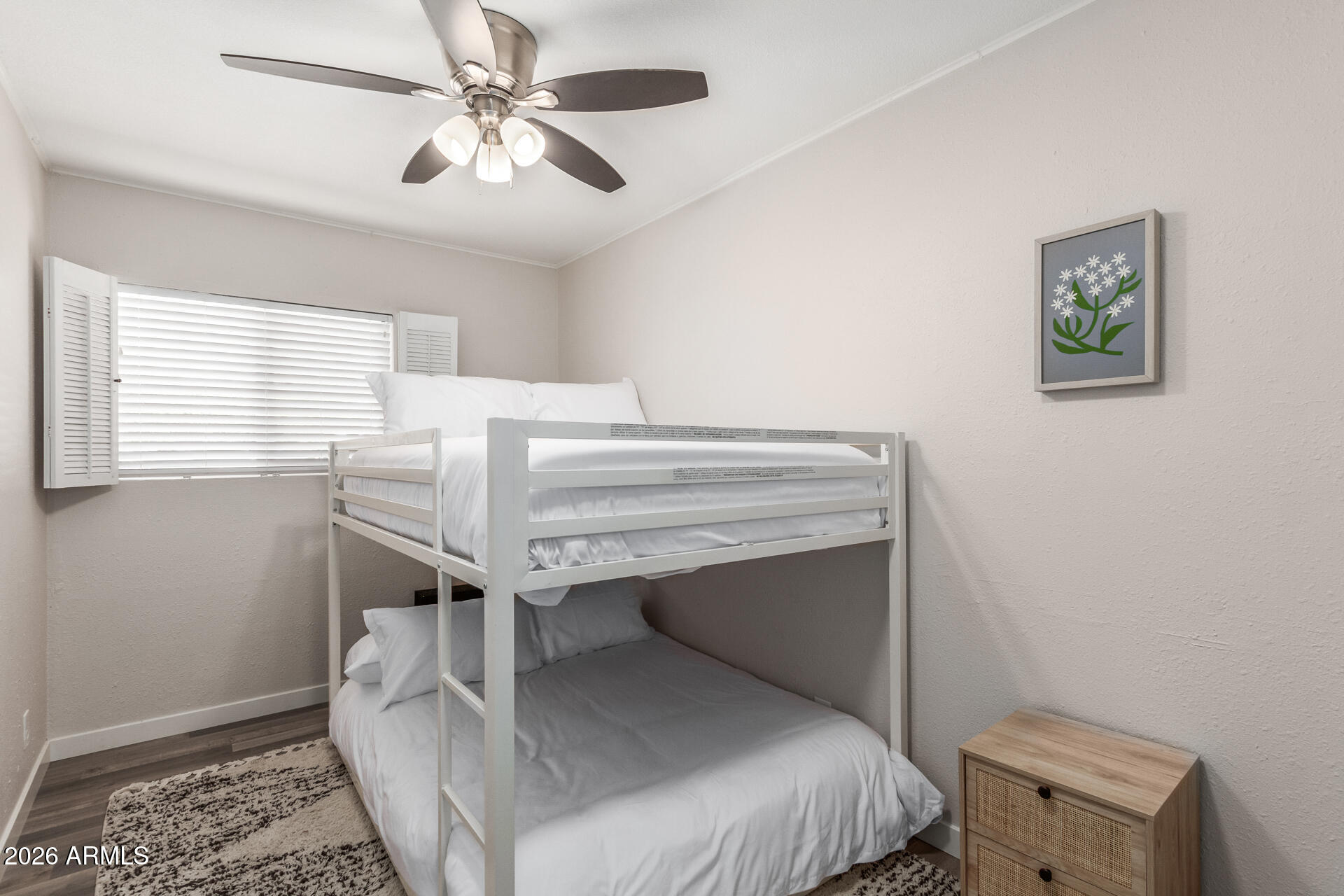 21 E ALAMEDA Drive