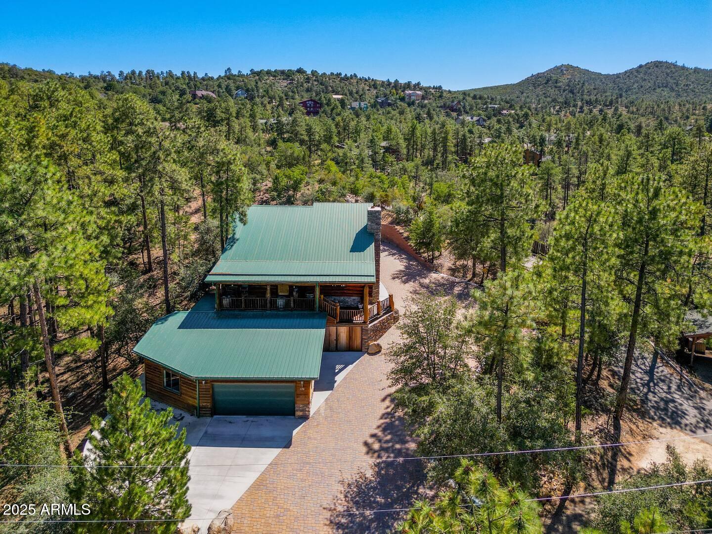 1190 W COUGAR Lane