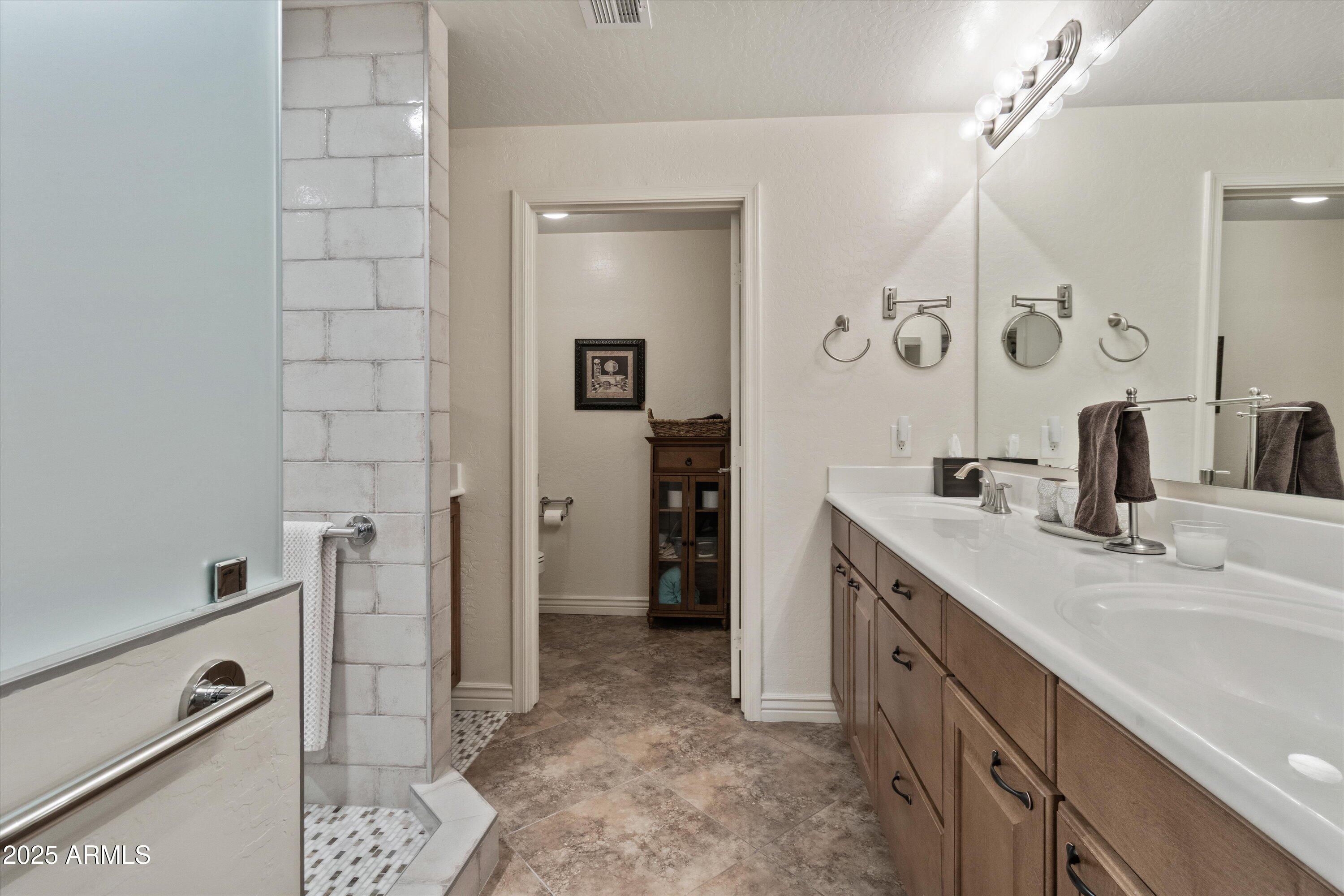 21320 N 56TH Street 1068