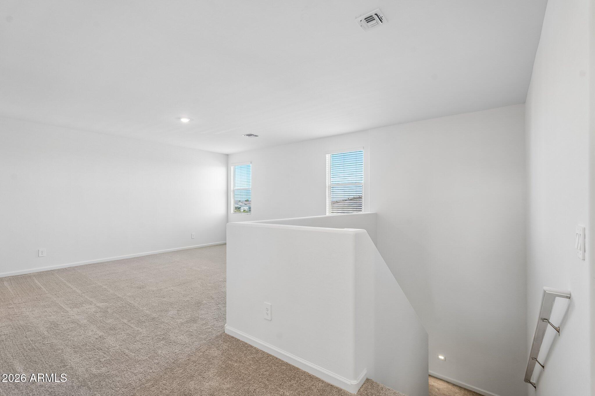 9644 W TAMARISK Avenue