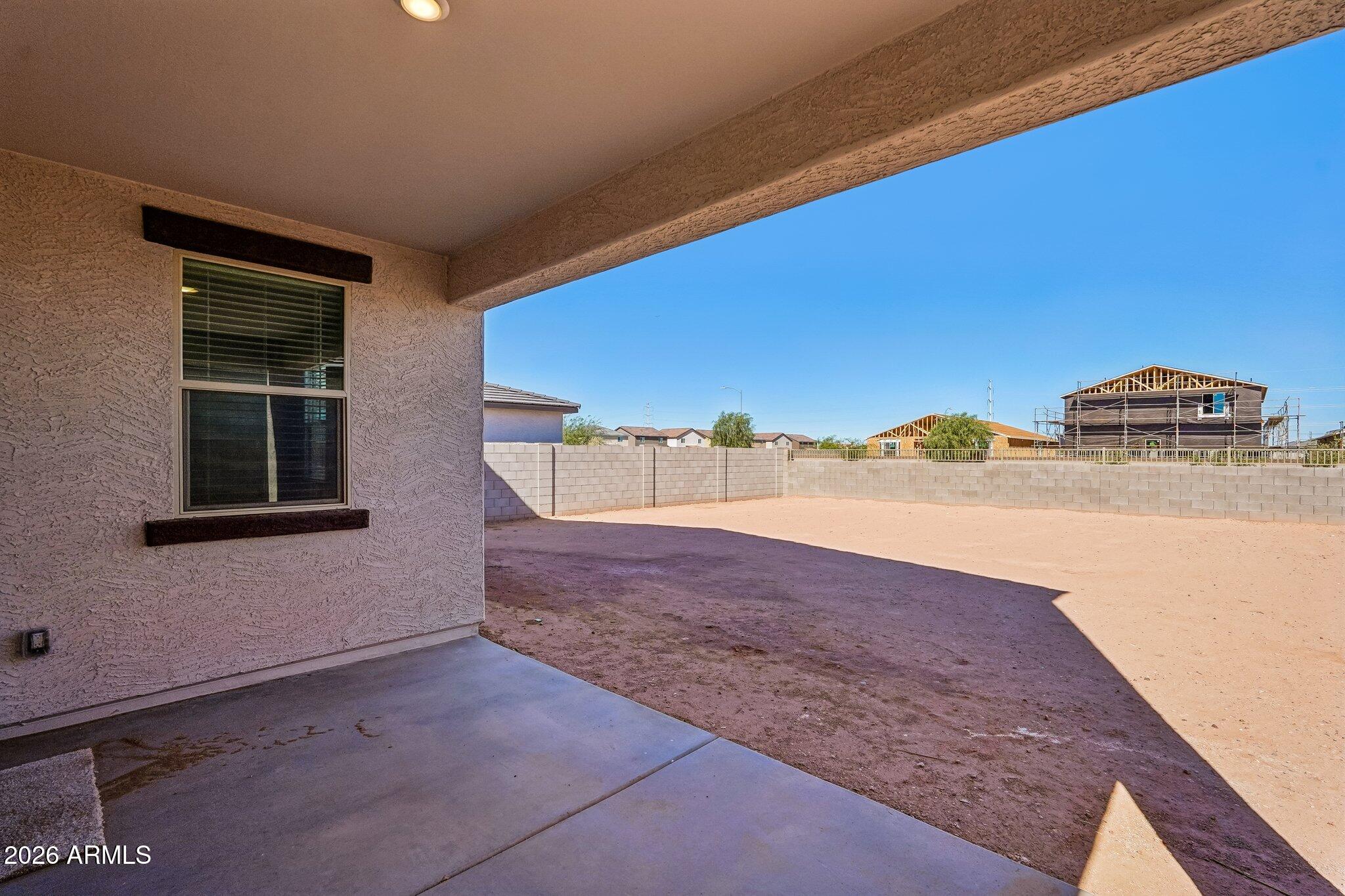 9644 W TAMARISK Avenue