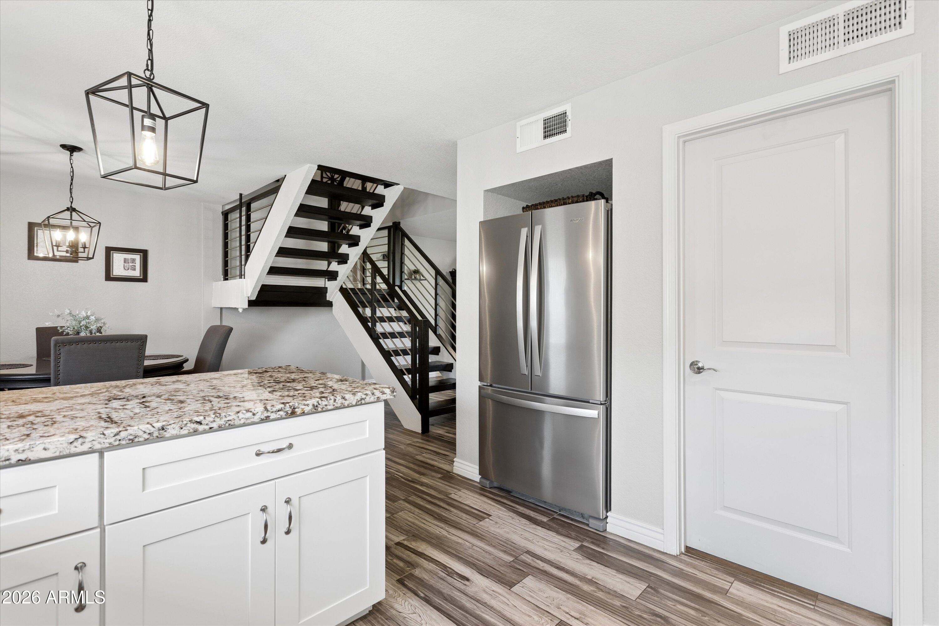 5143 N GRANITE REEF Road