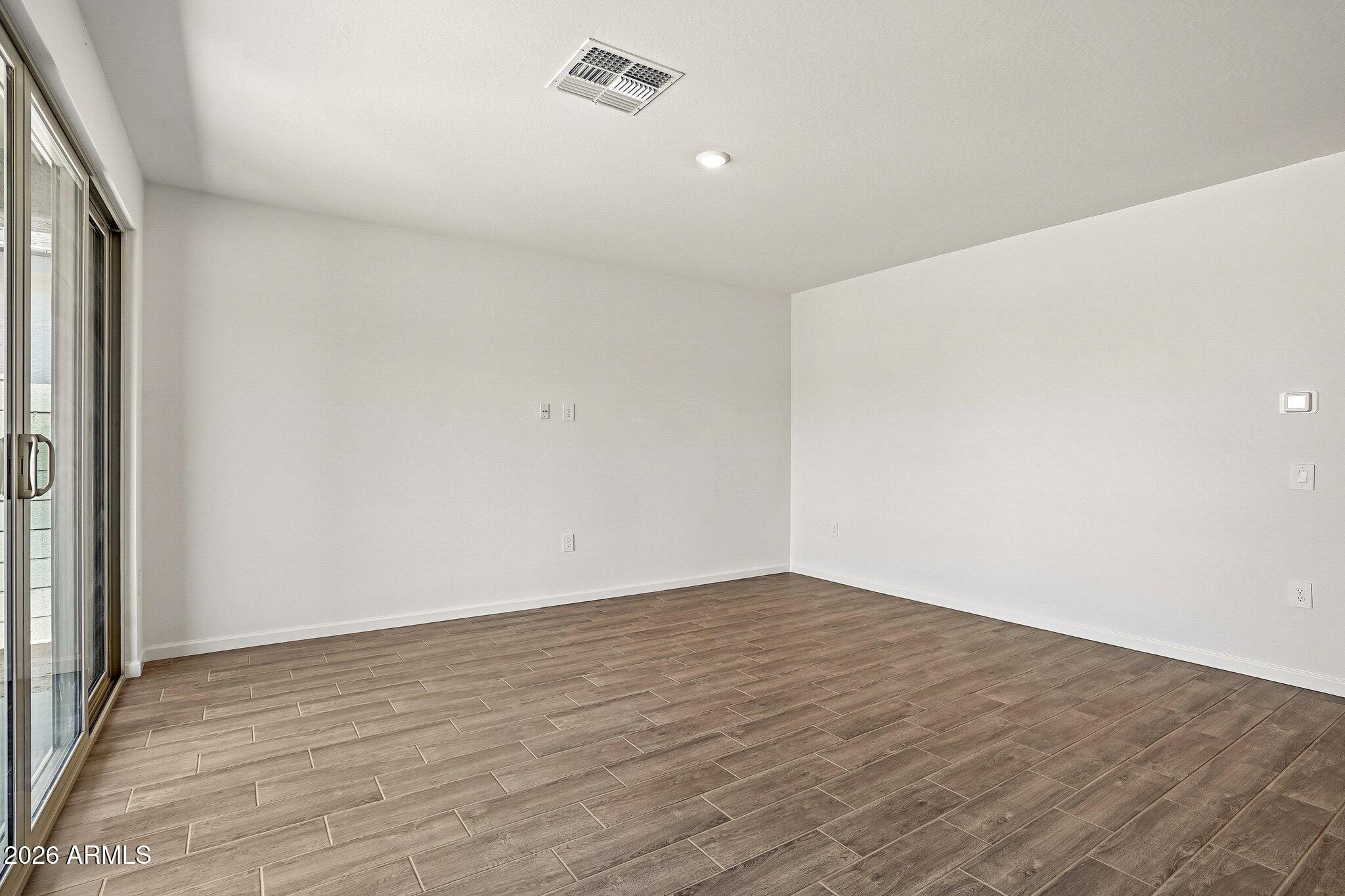 46939 W Dry Gulch Road