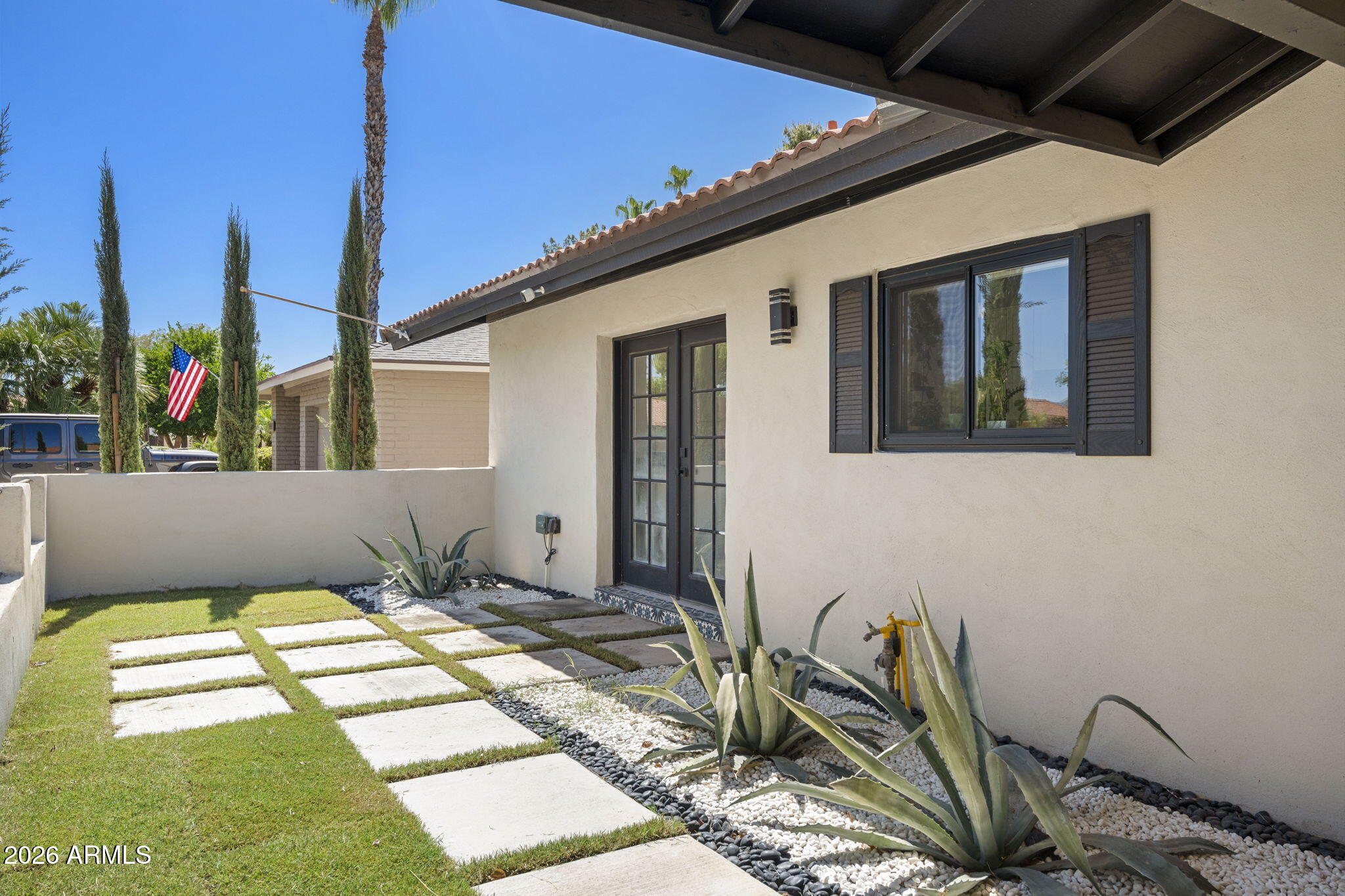 8437 E VIA DE ENCANTO