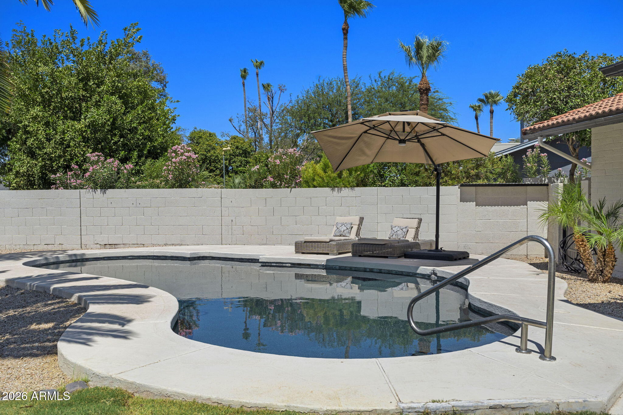 8437 E VIA DE ENCANTO