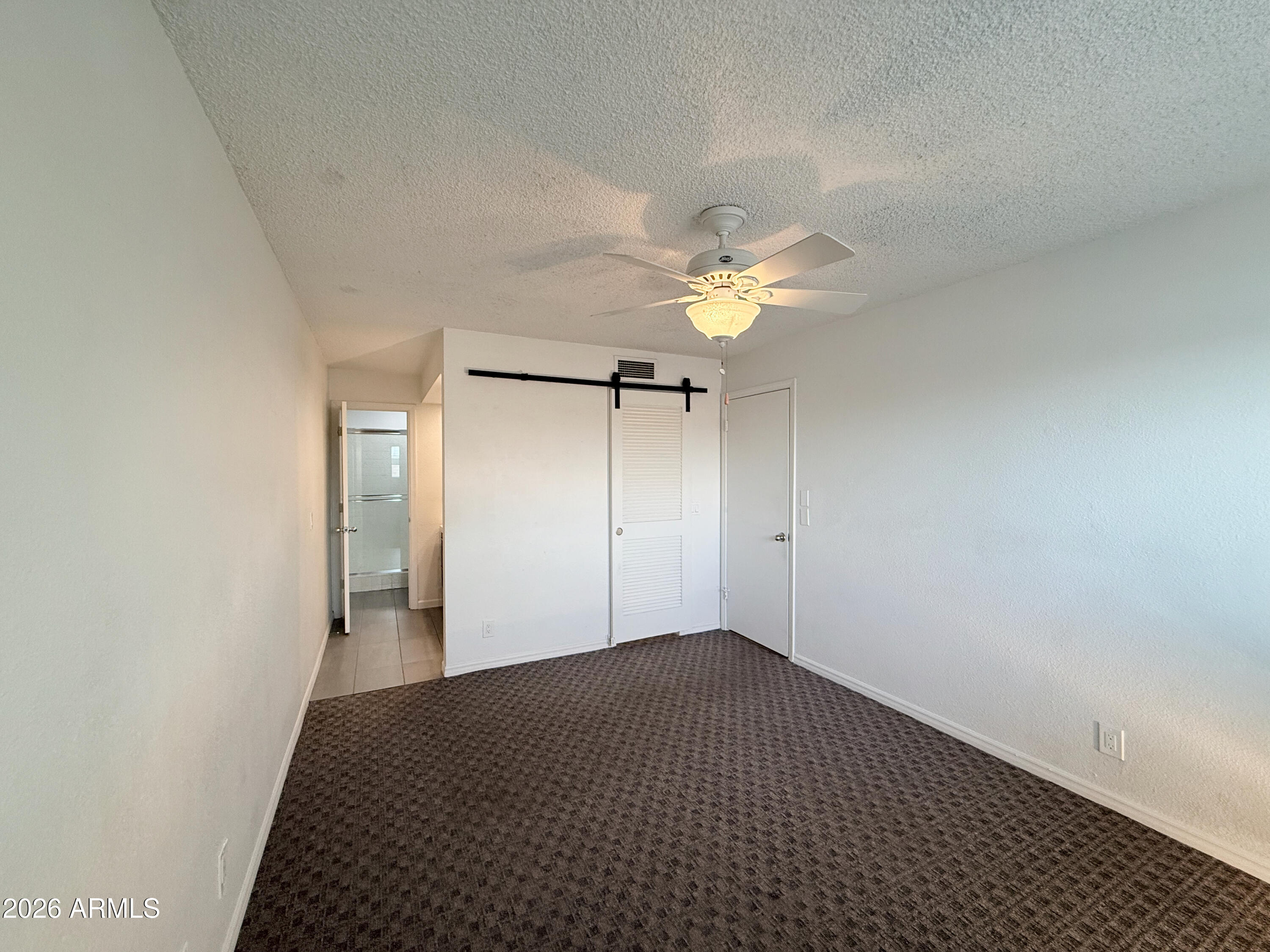 312 W LAGUNA Drive