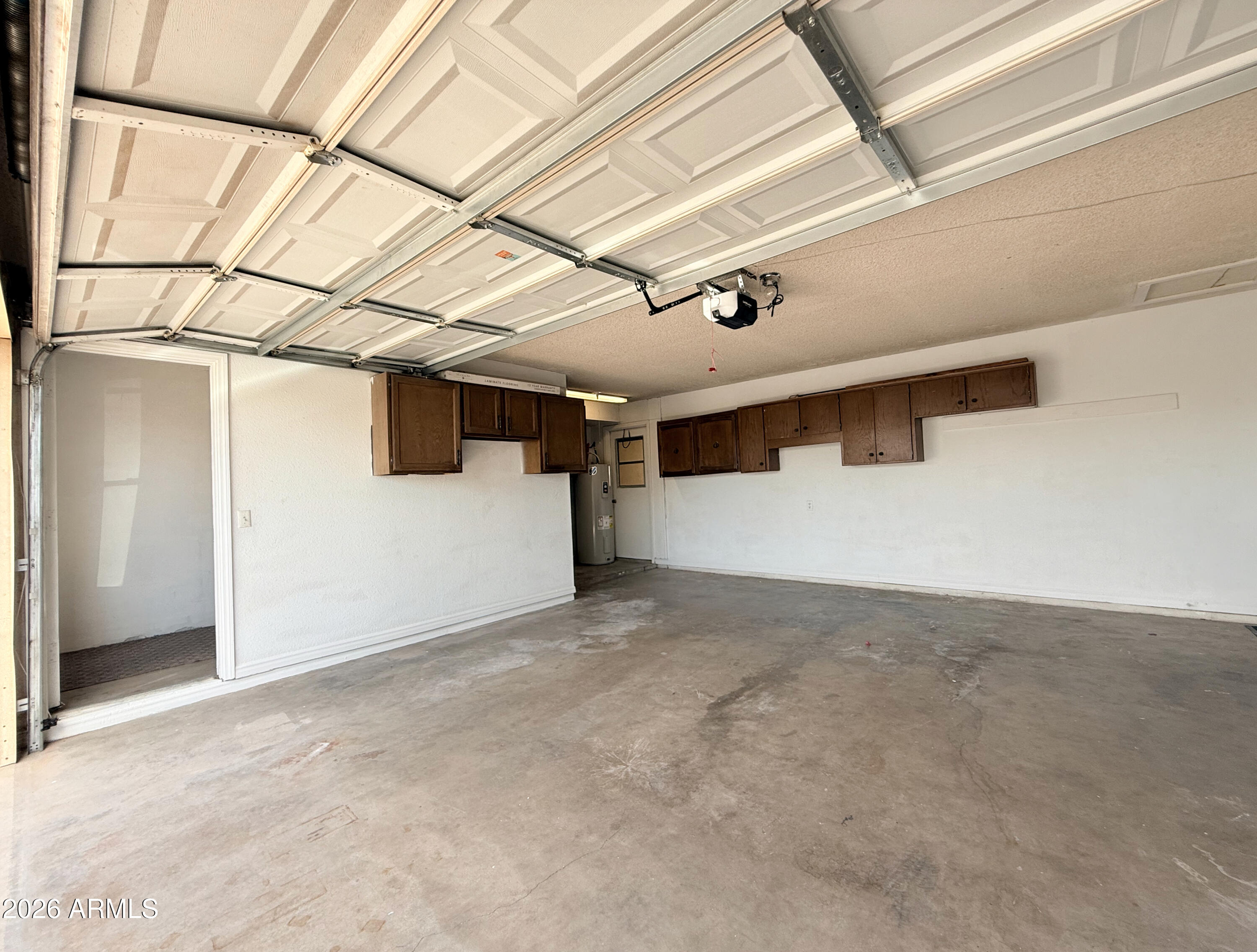 312 W LAGUNA Drive